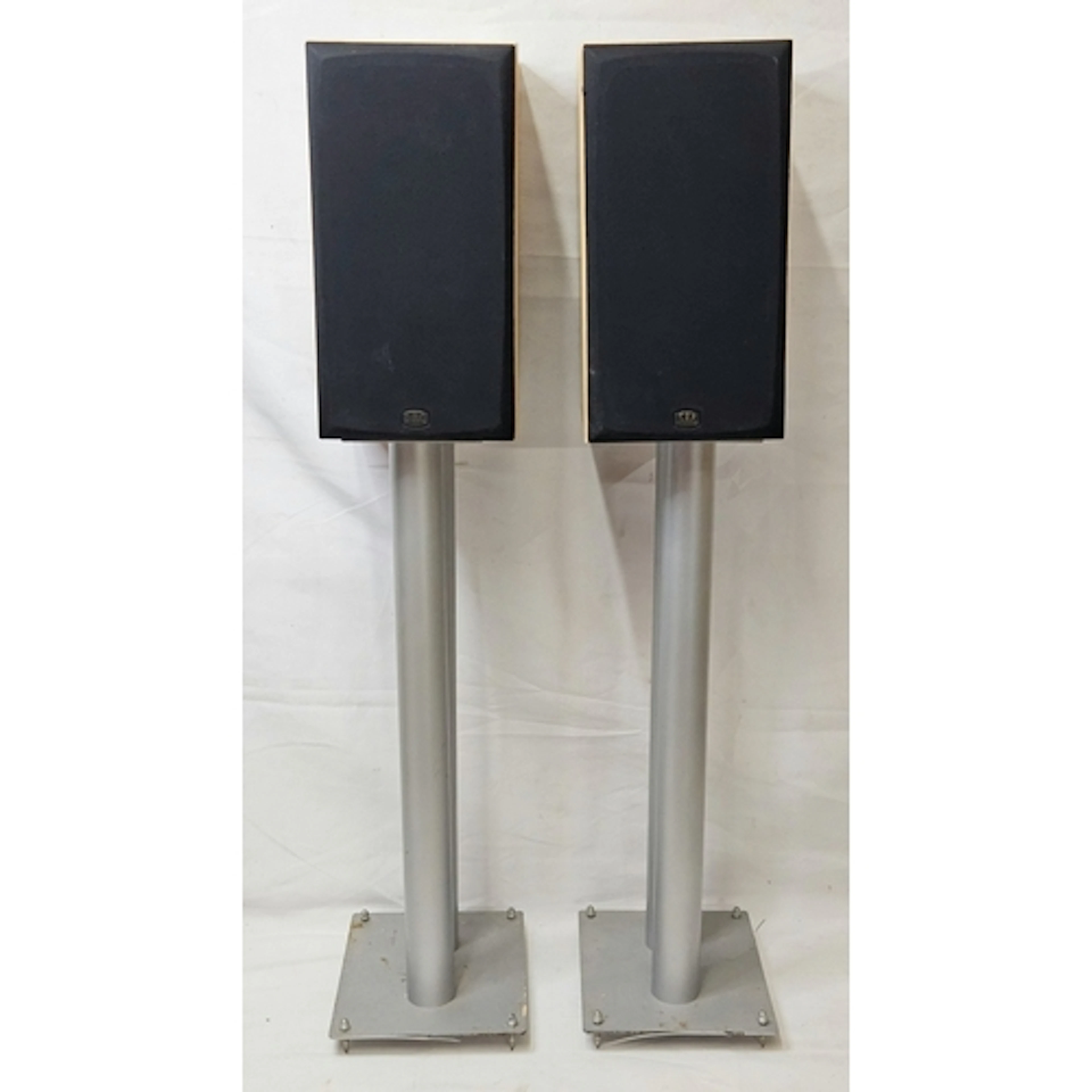 Pair Monitor Audio Speakers, with stands Bronze B2 serial no...