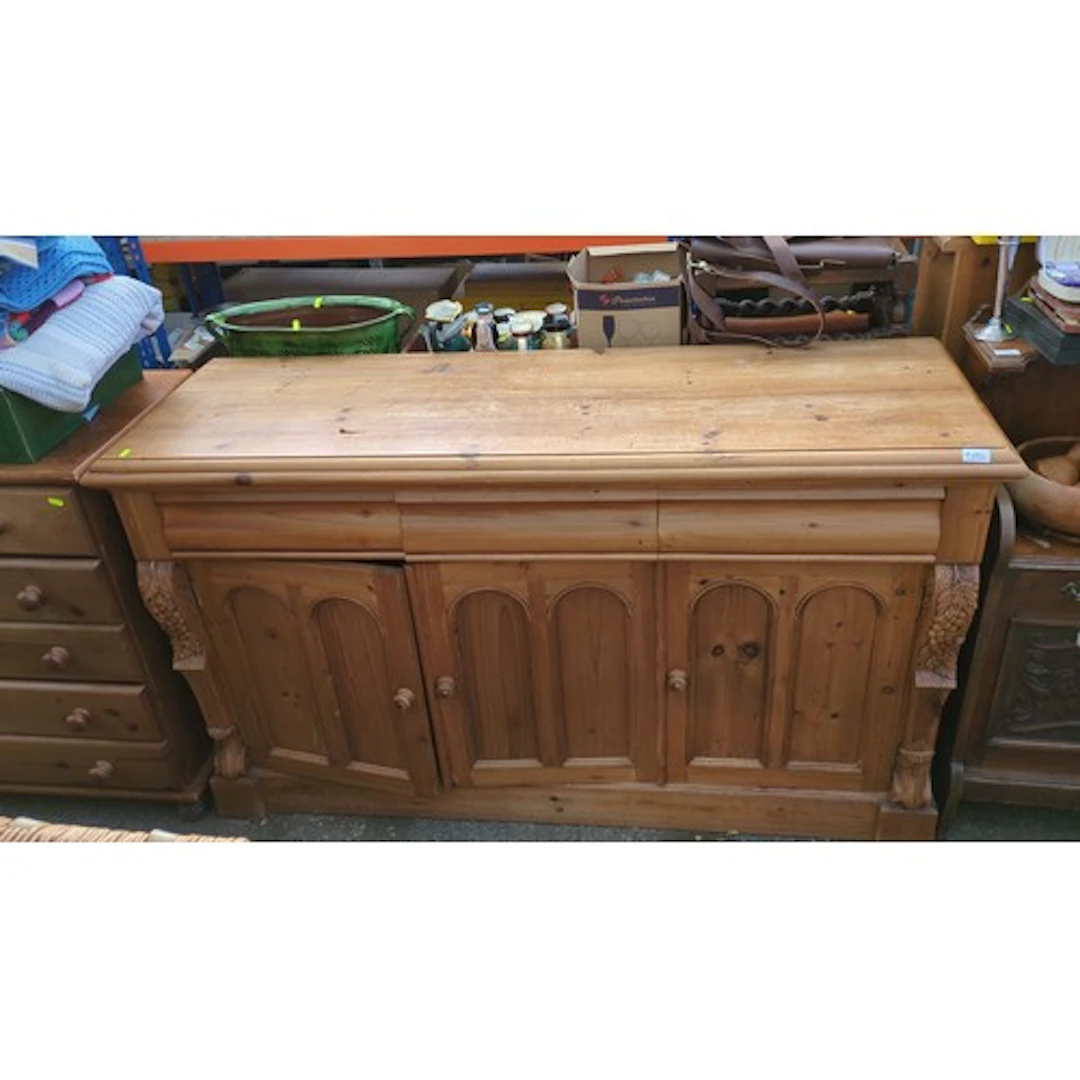 Victorian style dresser base with a moulded rectangular top ...