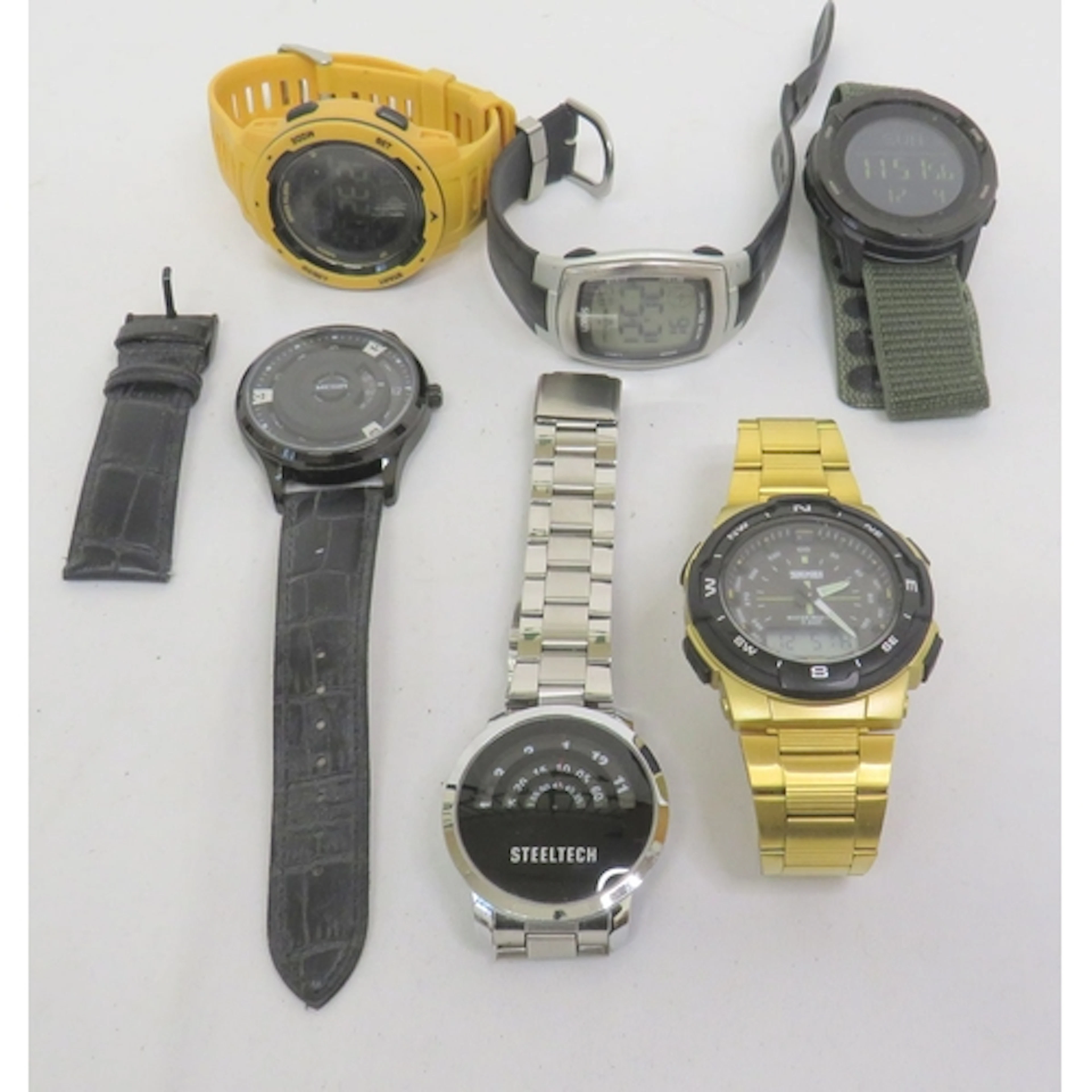 Watches incl. North Edge with yellow rubber strap, Gents SKM...