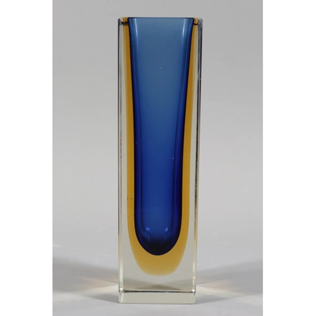 Murano Sommerso art glass cubed vase with blue in colour, 17...
