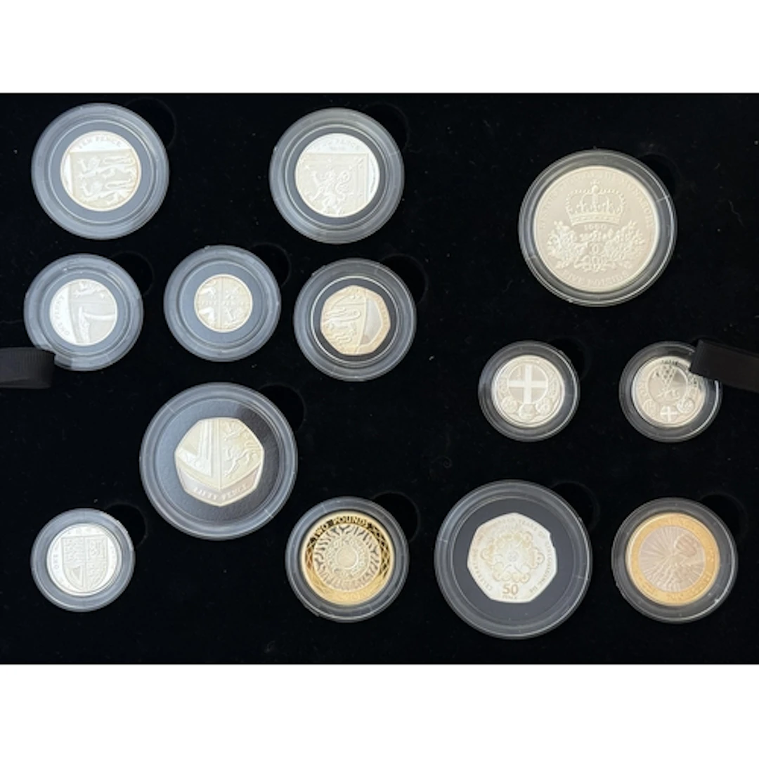 UK 2010 The Royal Mint Silver Proof Coin Year Set, comprisin...