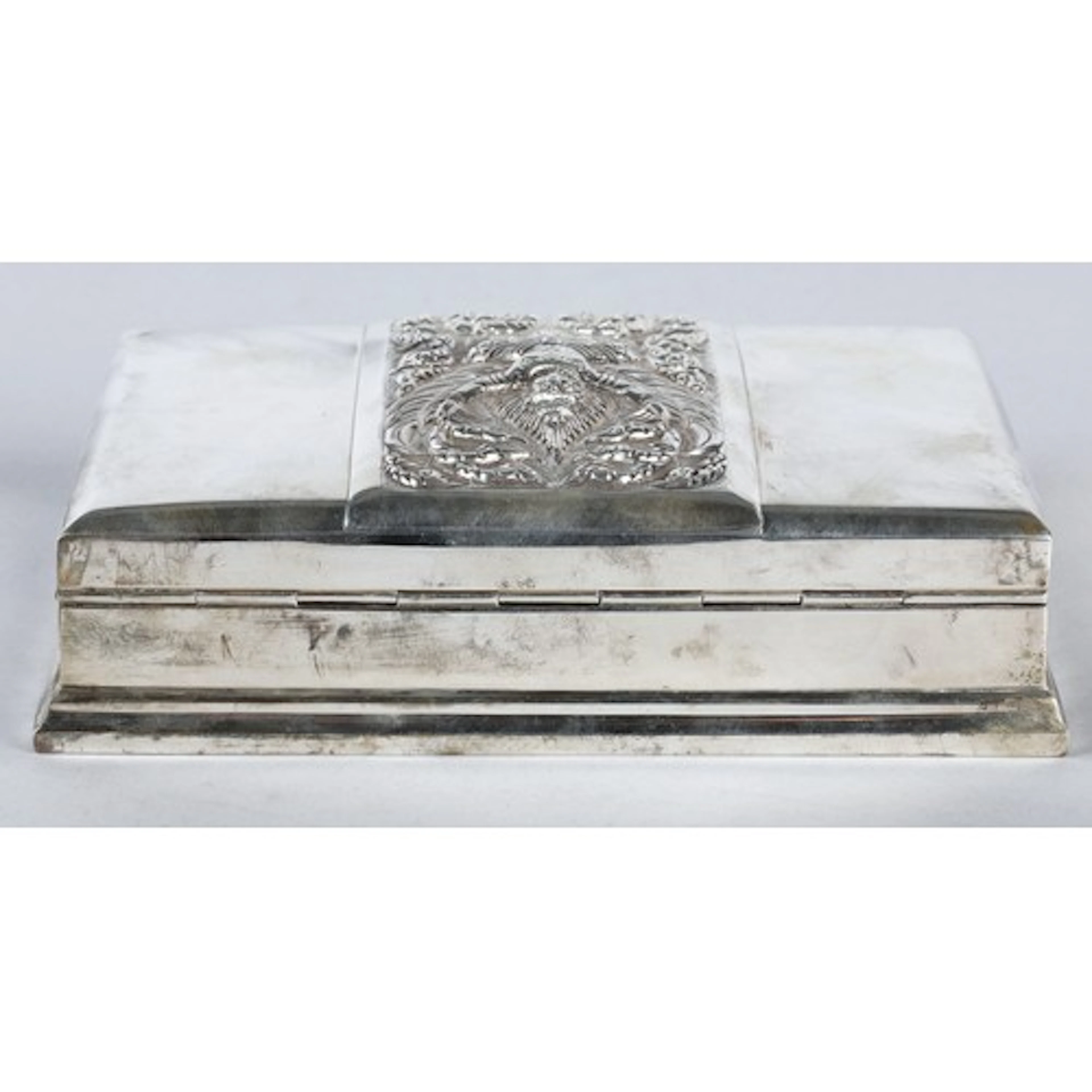 Siam 925 sterling silver cigarette box of rectangular form, ...