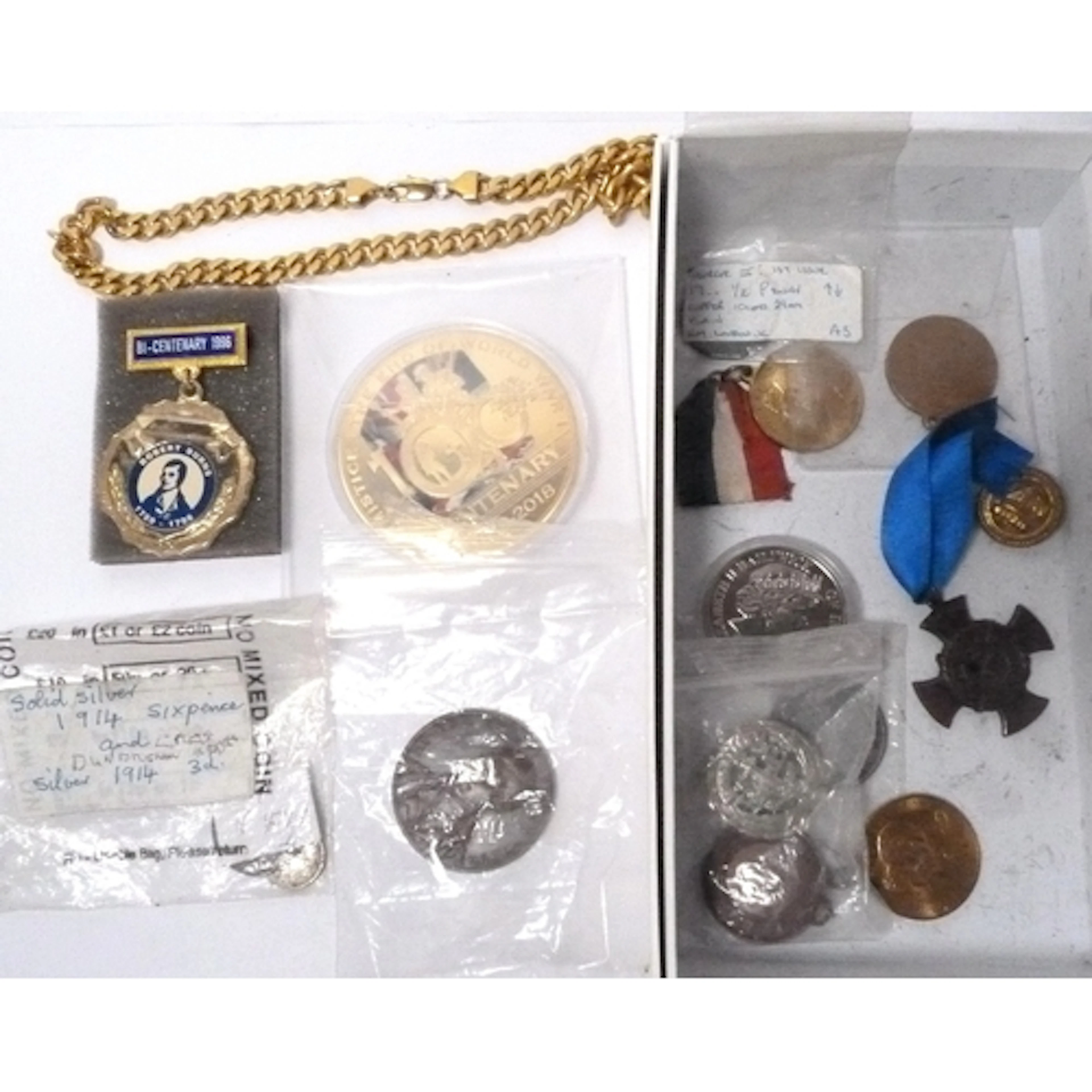 Coins and medals to include Rabbie Burns commemorative medal...