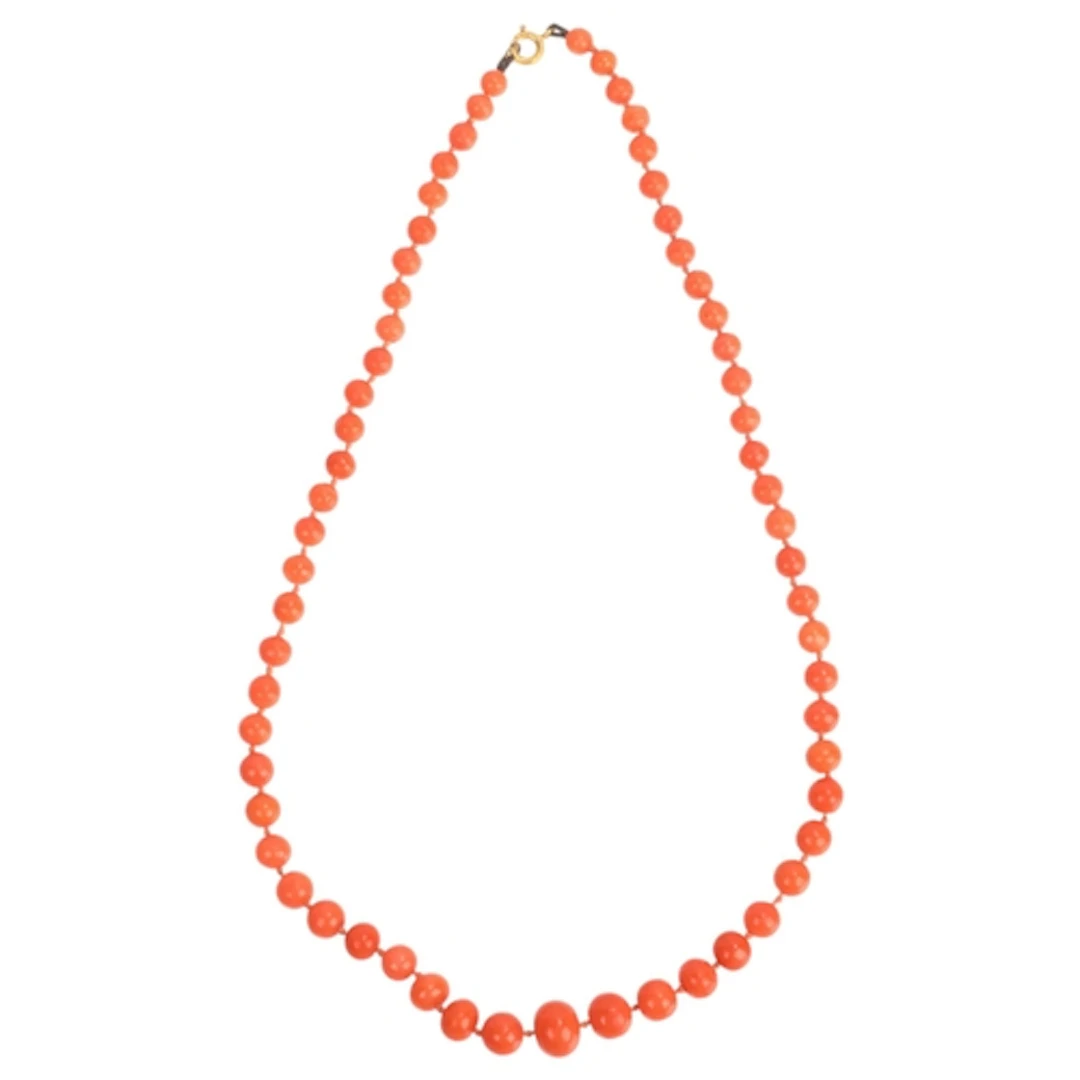 An Antique Victorian single-row coral bead necklace, beads m...