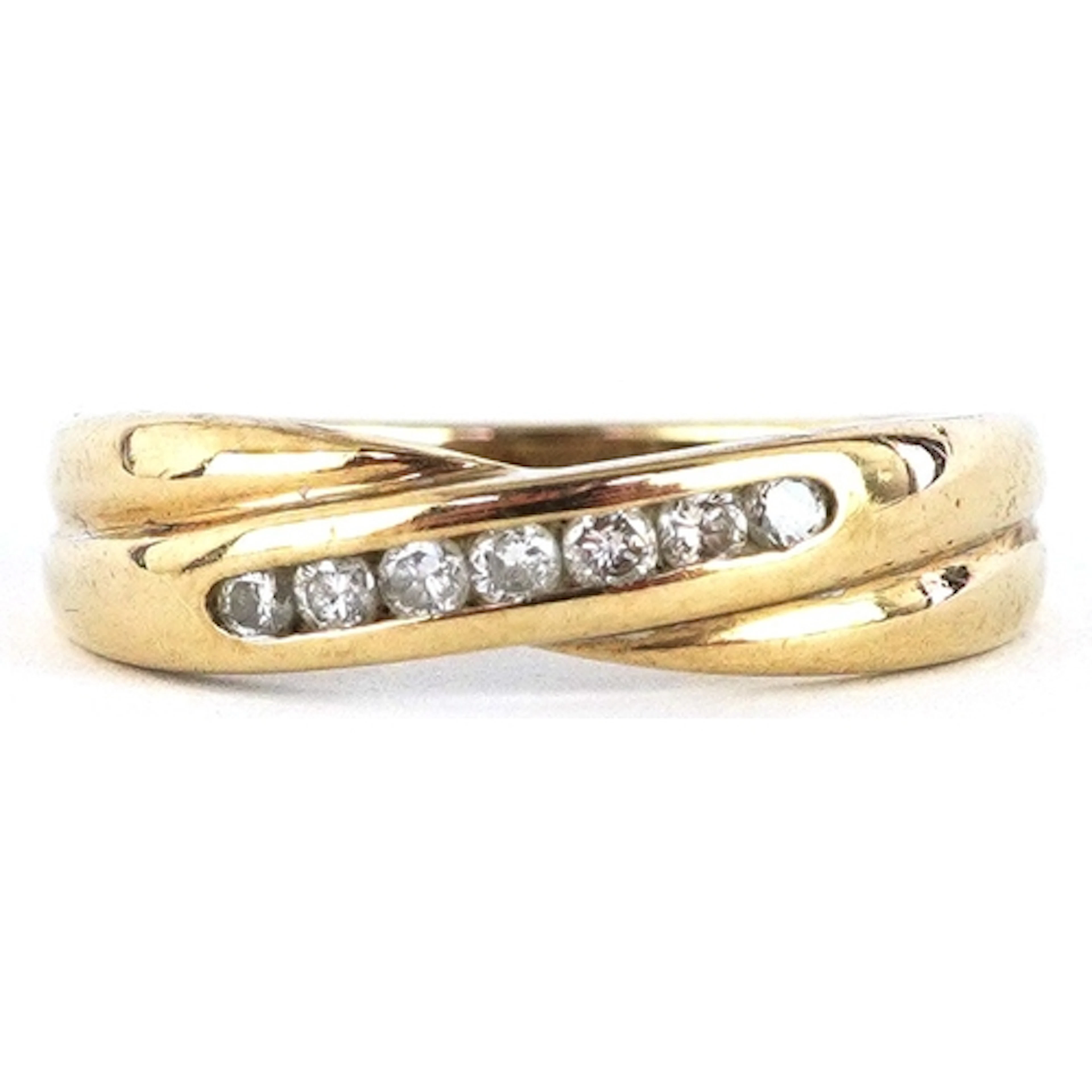 9ct gold diamond crossover ring, size K/L, 1.9g.