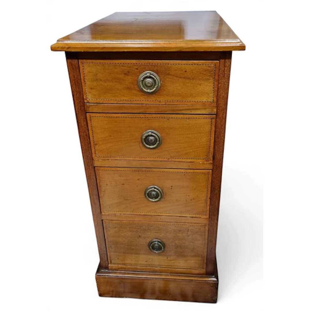 A good pair of late 19th Century Mahogany Bedside Cabinets w...