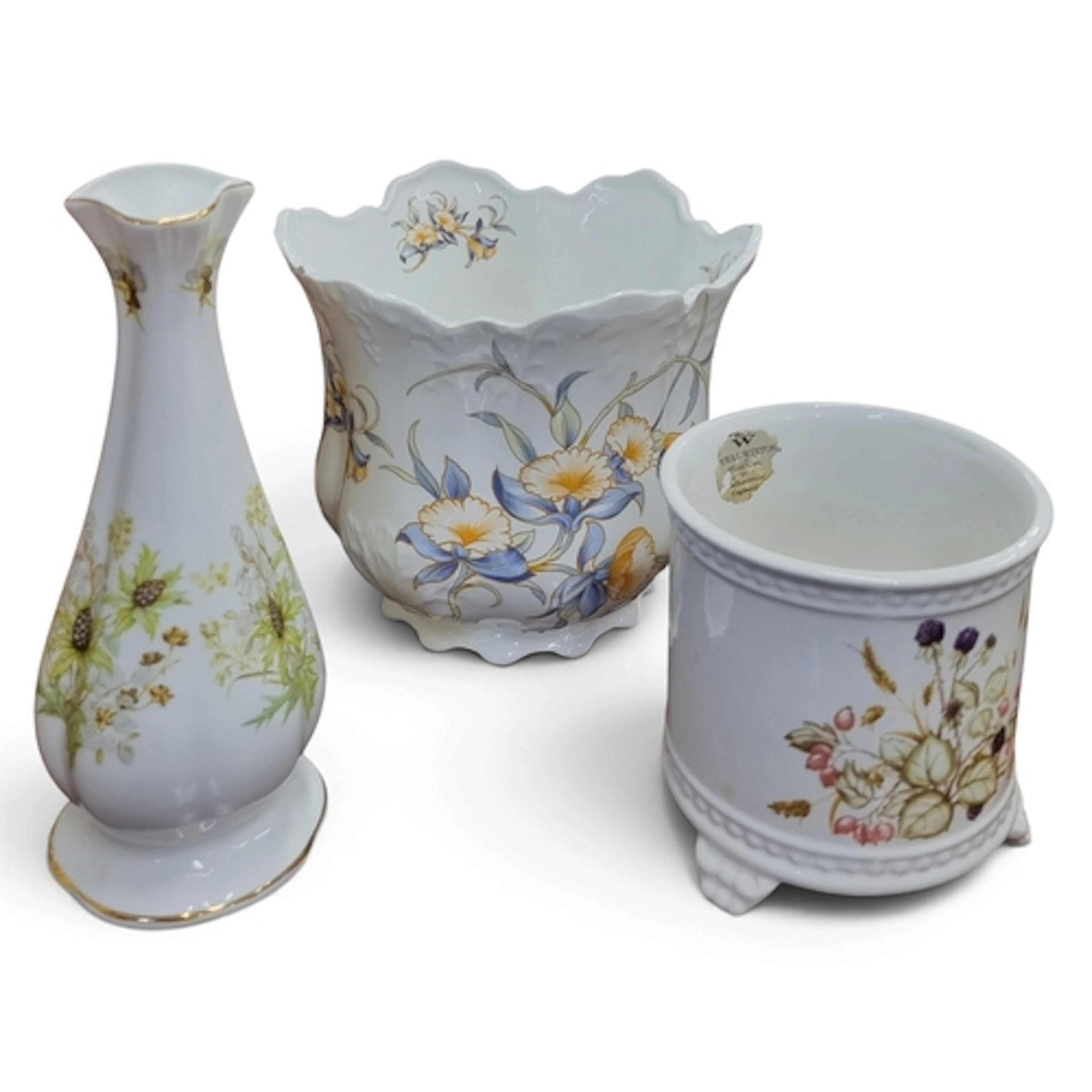 A large quantity of Ainsley China to include a 20th Century ...