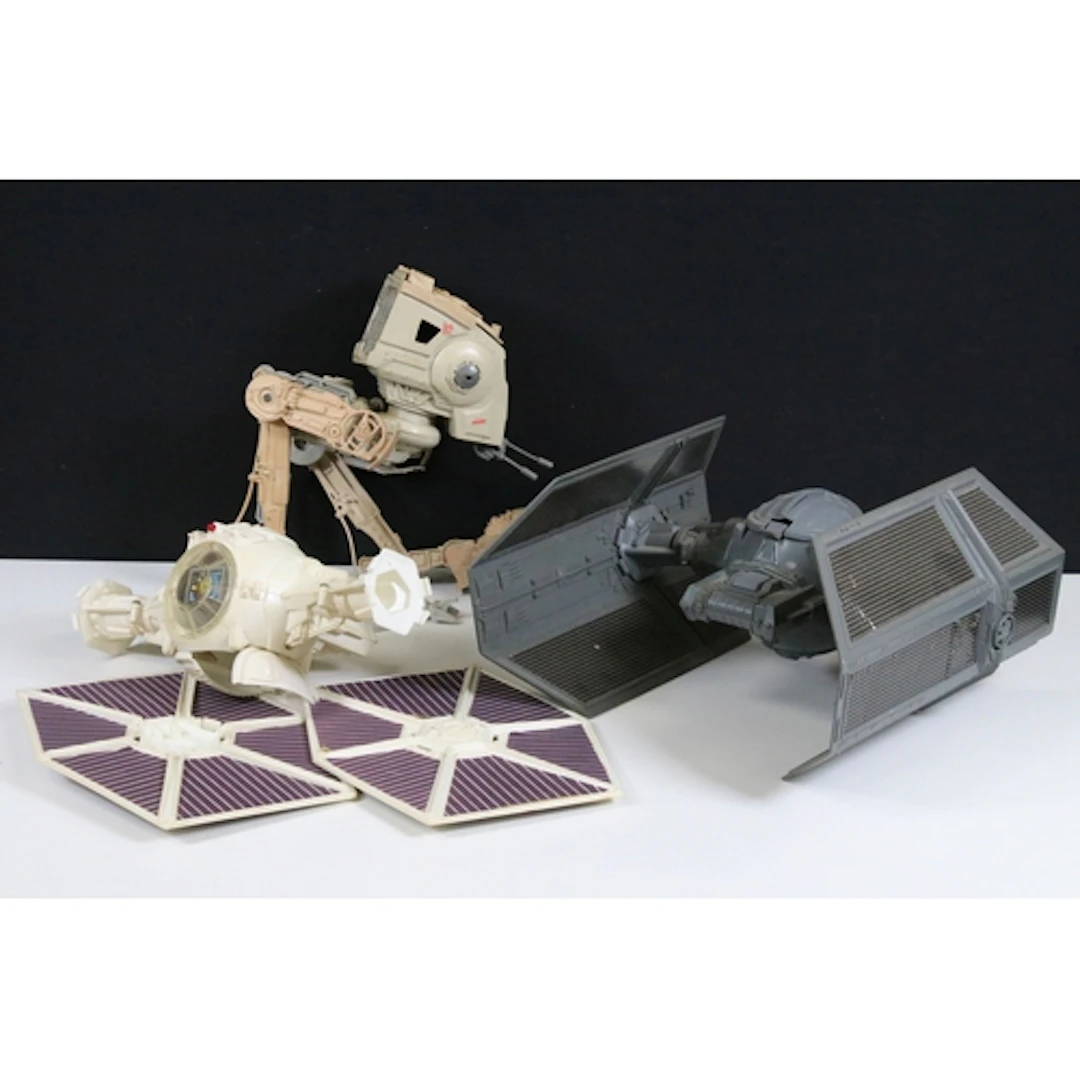 Star Wars - Three original Star Wars vehicles to include Imp...
