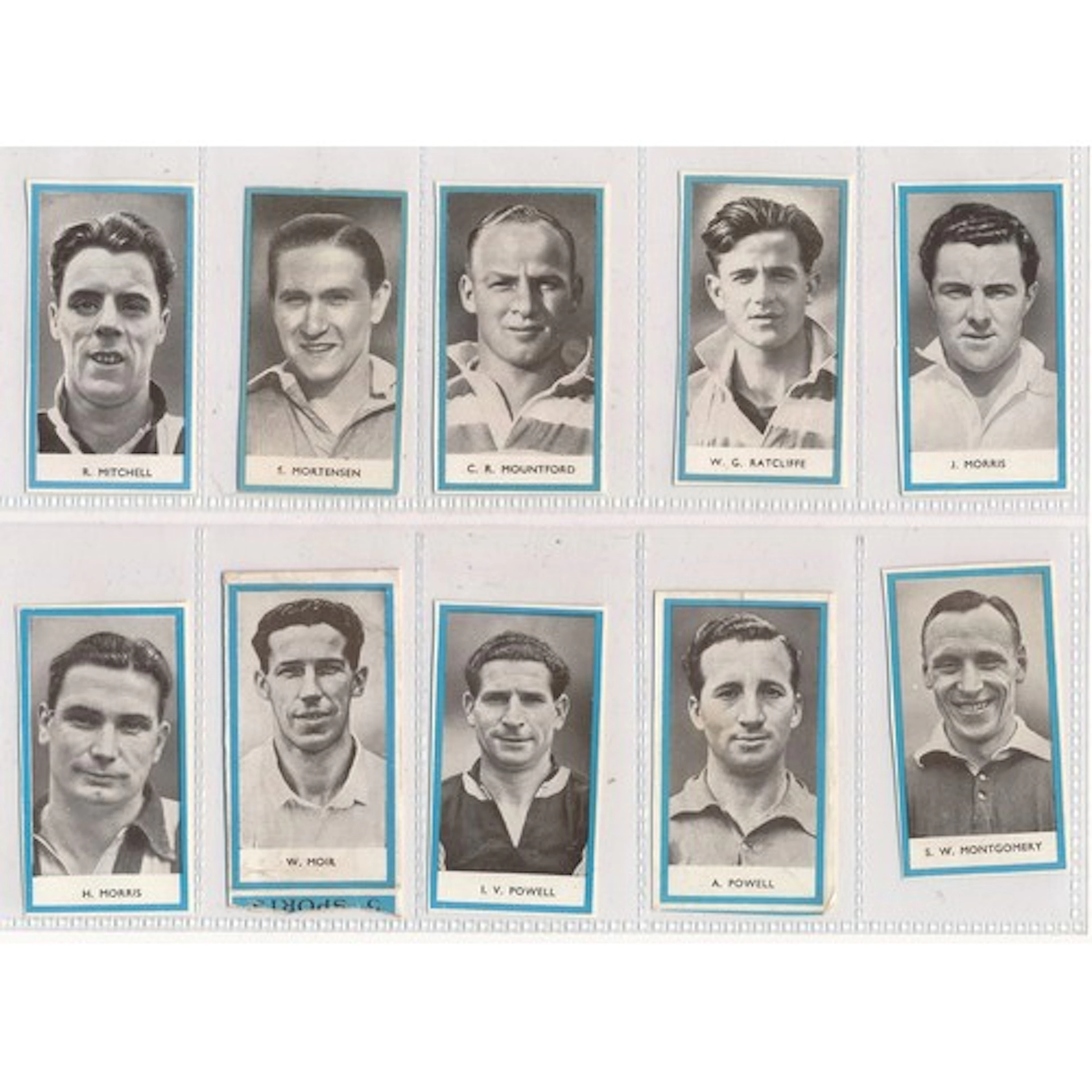 Vintage soccer cards, 1948-52, packet-issue paper-type footb...