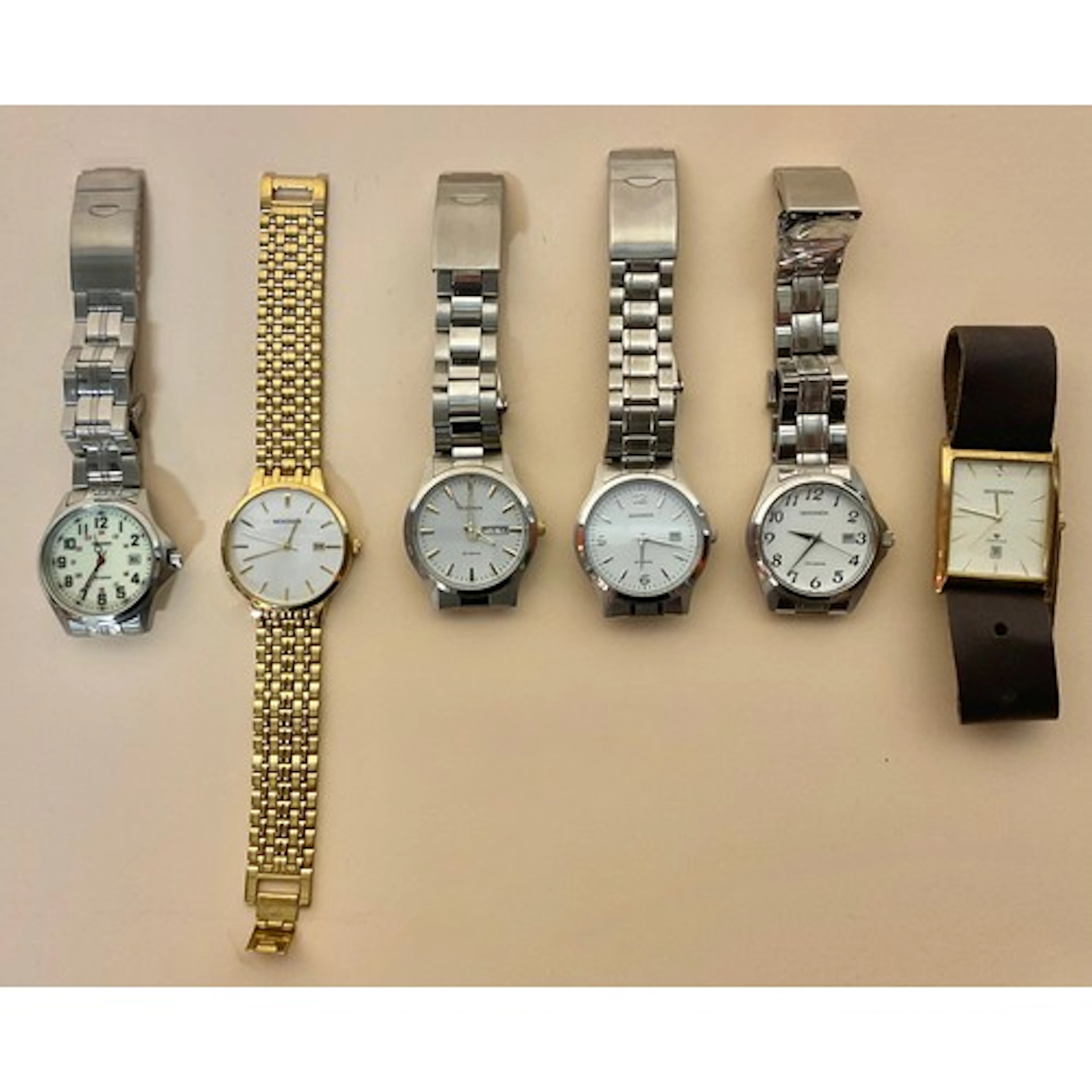 Watches - An accumulation of six Sekonda day-date dialled wr...