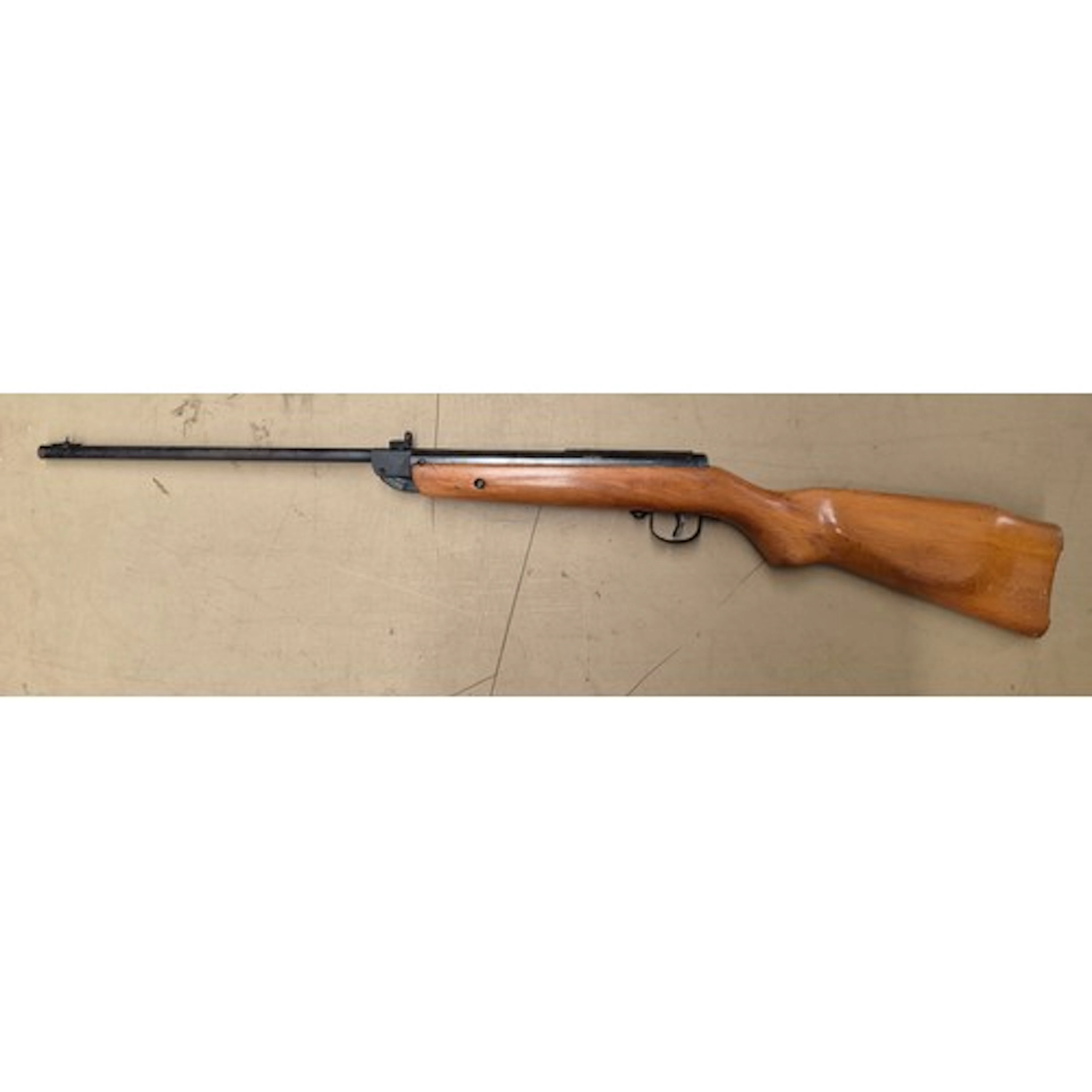 A Milbro G34 break barrel .22 calibre air rifle, 99cm long. ...