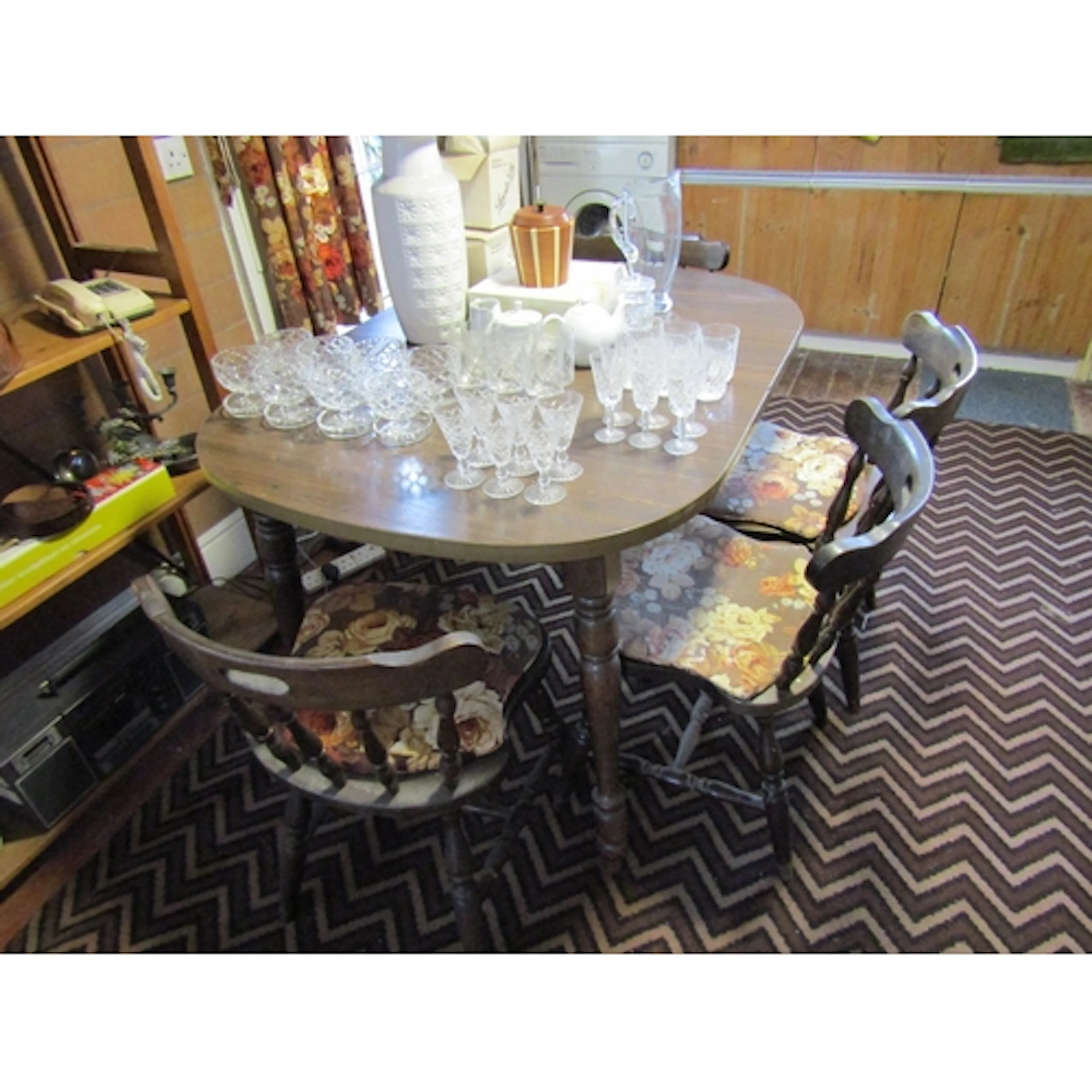 Vintage Set Kitchen Table with Four Kitchen Armchairs Good C...