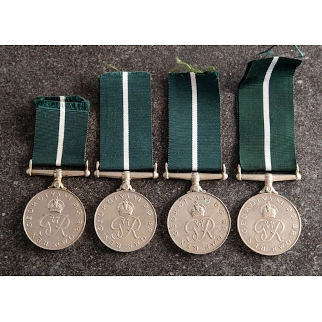 Four KGVI Pakistan Independence Medals (1947) 'AT/6438426 DR...