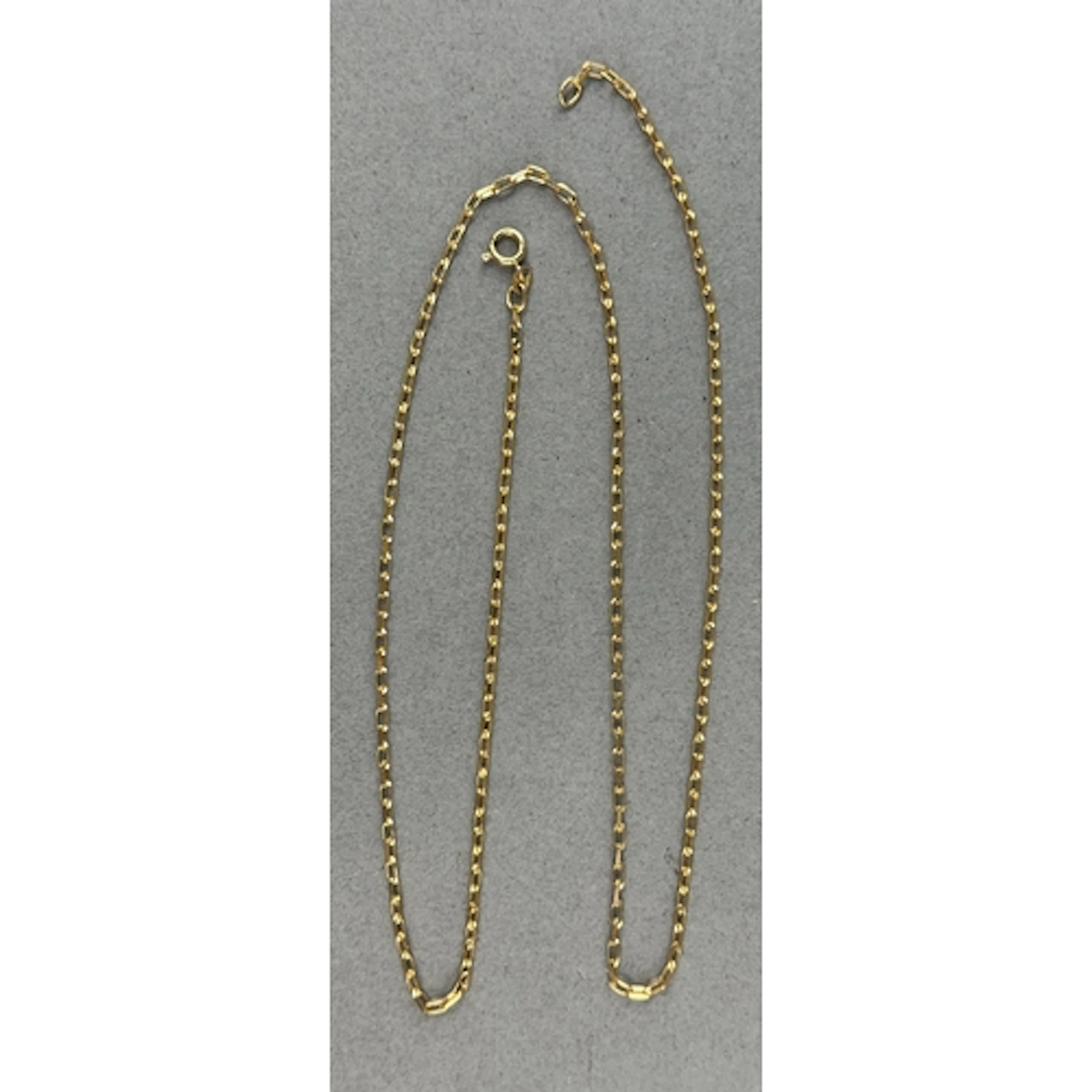 Jewellery: a 9ct yellow gold open link necklace, 56cm, 5.3g....