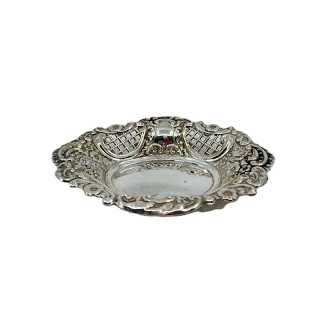 A MODERN STERLING SILVER BON BON DISH, by the Jewellery Meta...