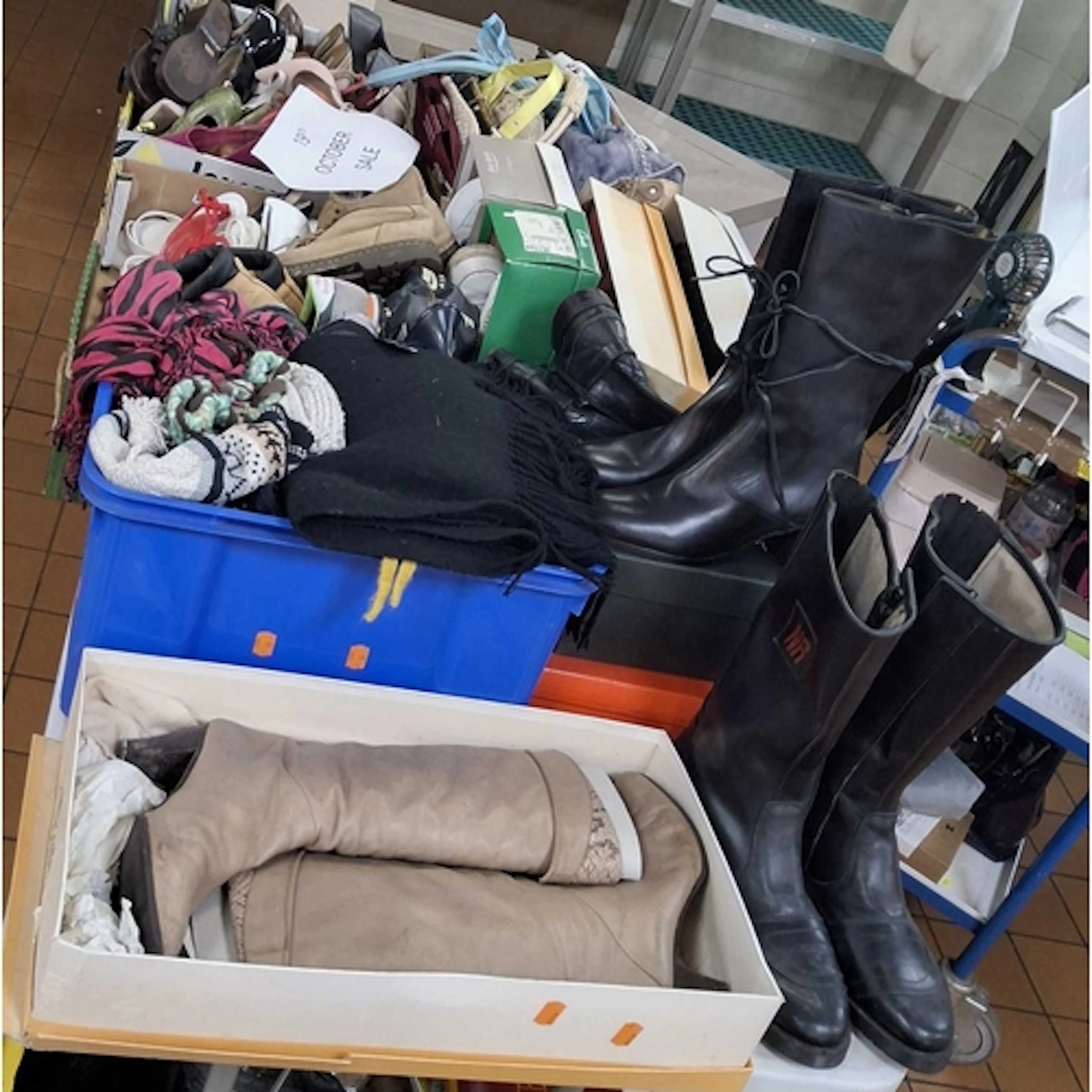 FIVE BOXES OF WOMEN'S SHOES AND HANDBAGS, approximately thir...