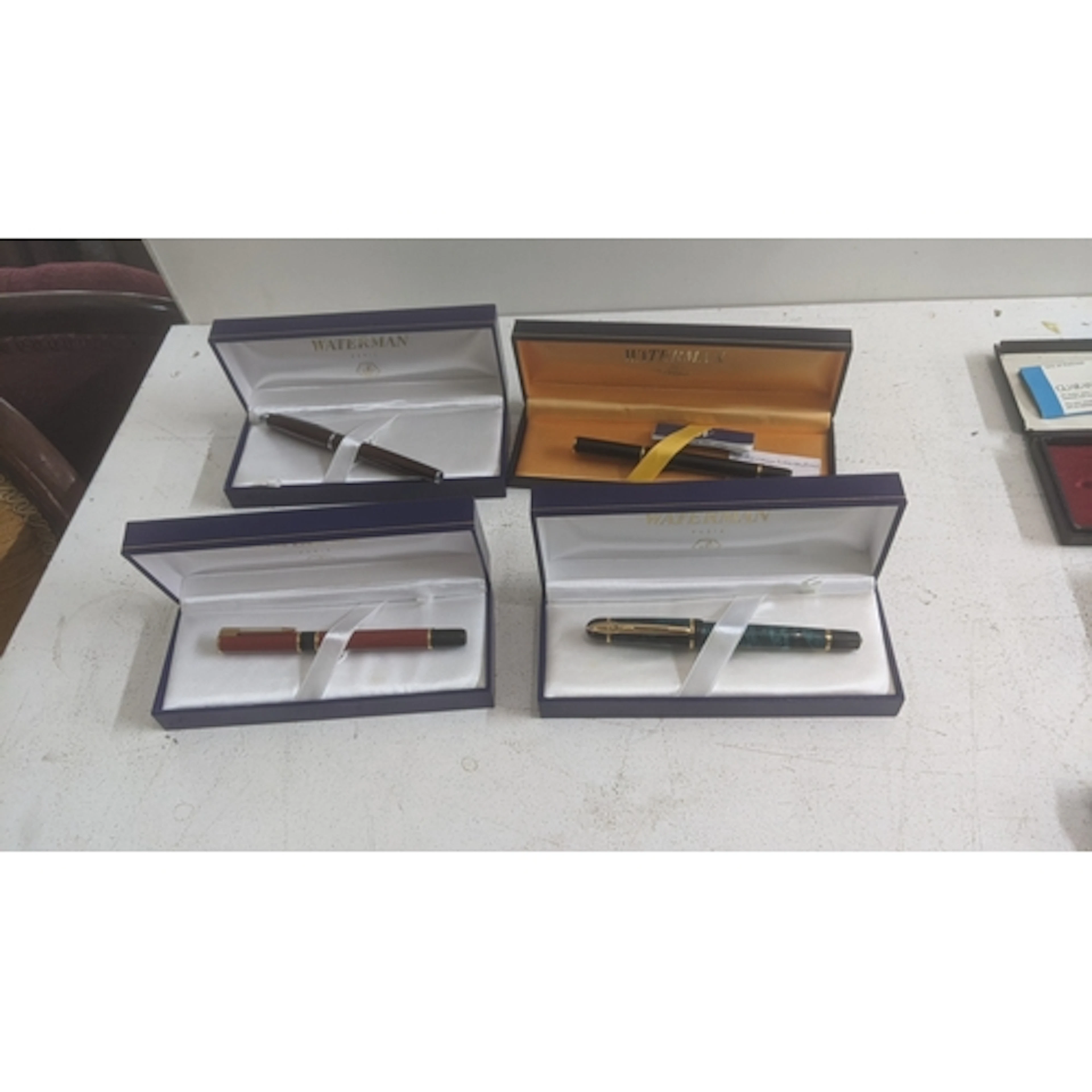 Boxed Waterman fountain pens to include two Laureat's, one w...