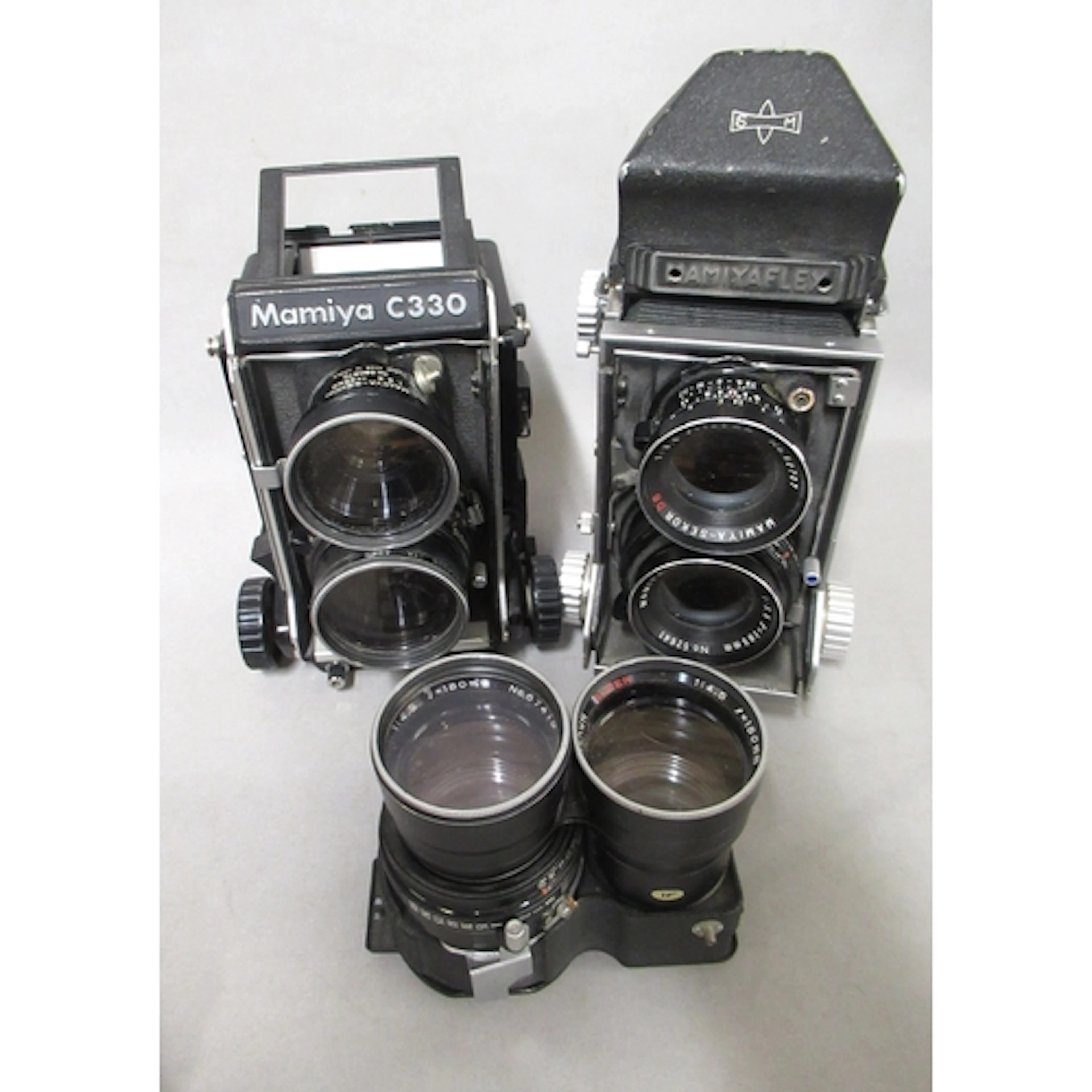 Two Mamiya studio cameras, models C330 and Mamiyaflex