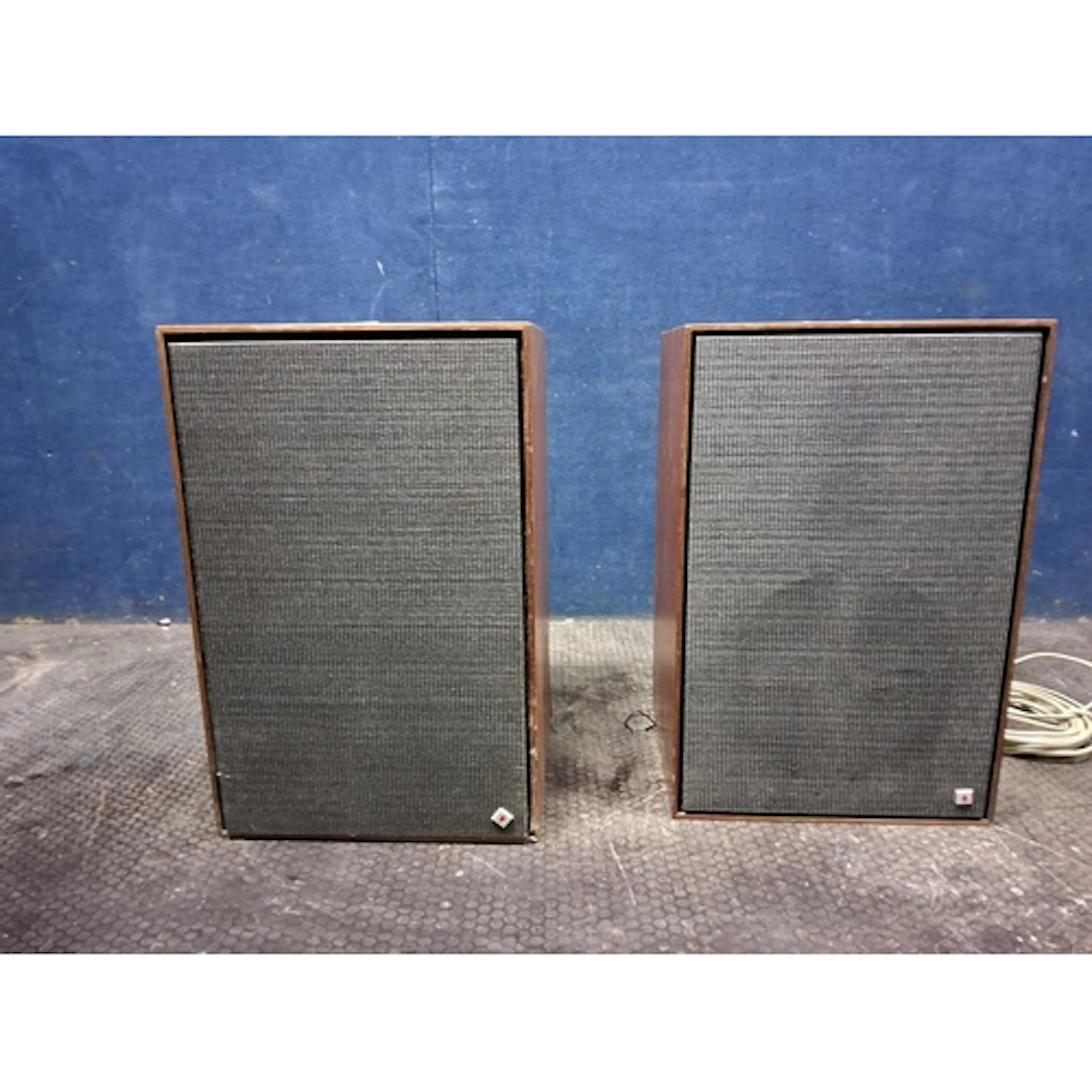 A PAIR OF RANK ARENA L520 HI FI SPEAKERS (working) fluid sp...