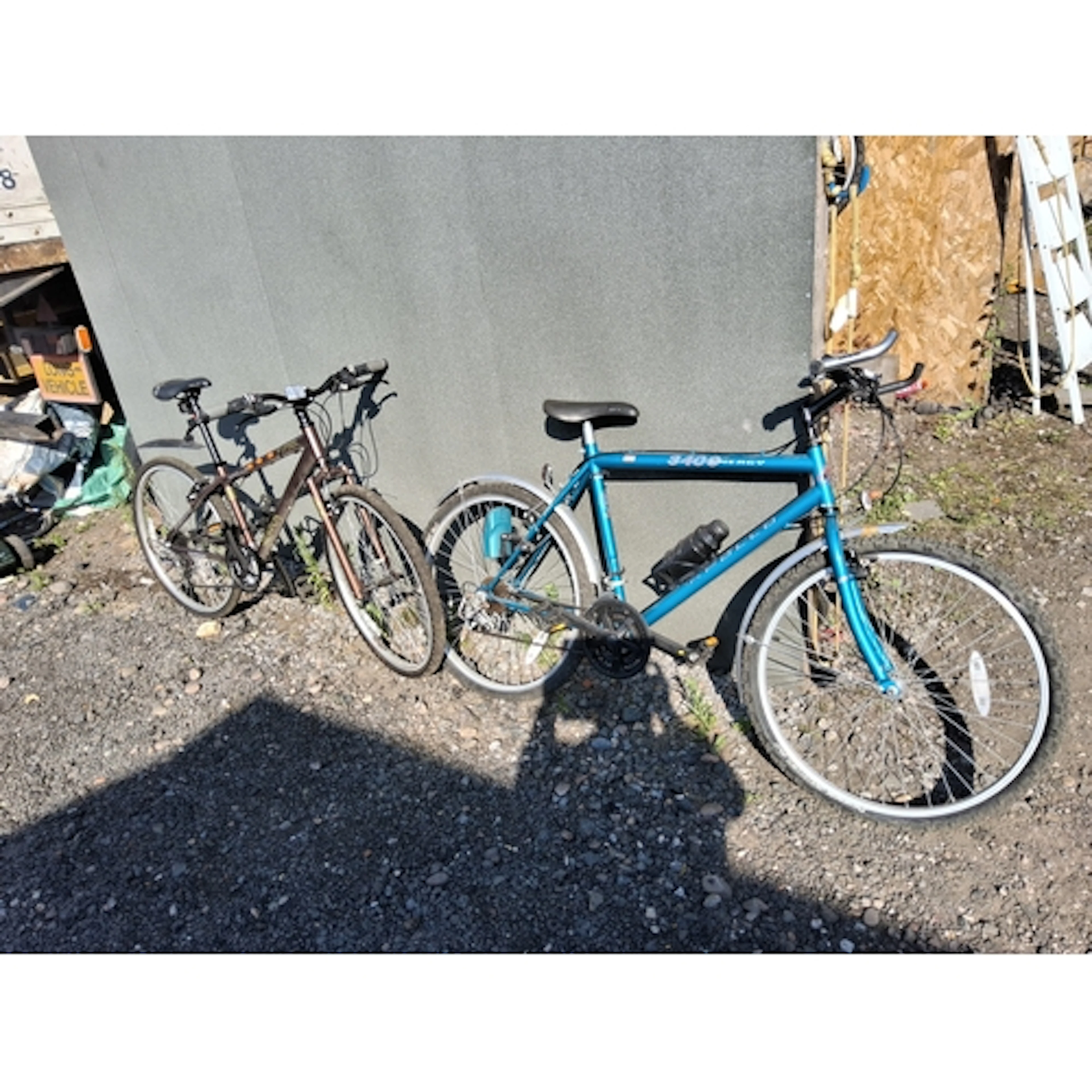 TWO APOLLO MOUNTAIN BIKES, including a 3400 Energy with a 21...