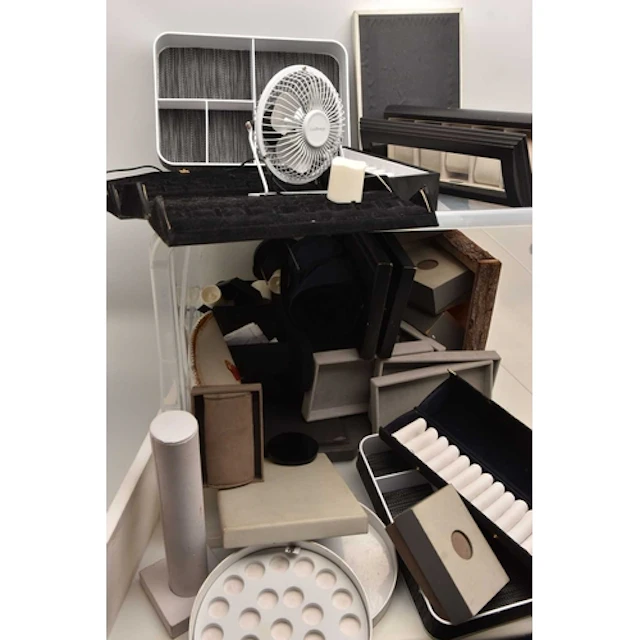 AN ASSORTMENT OF JEWELLERY DISPLAYS, assorted display trays ...