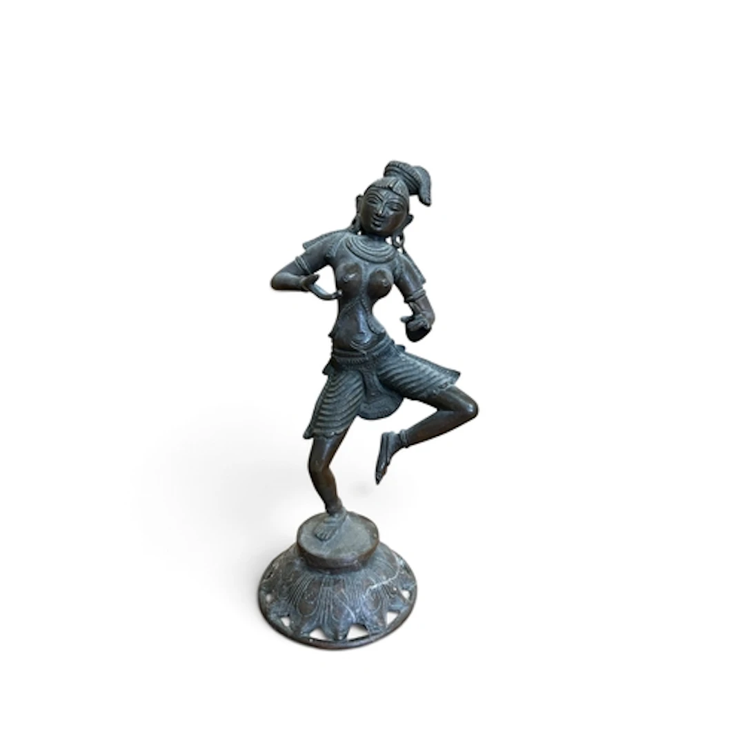 A BRONZE SCULPTURE OF AN ASIAN FIGURE 33cm