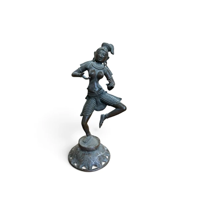A BRONZE SCULPTURE OF AN ASIAN FIGURE 33cm
