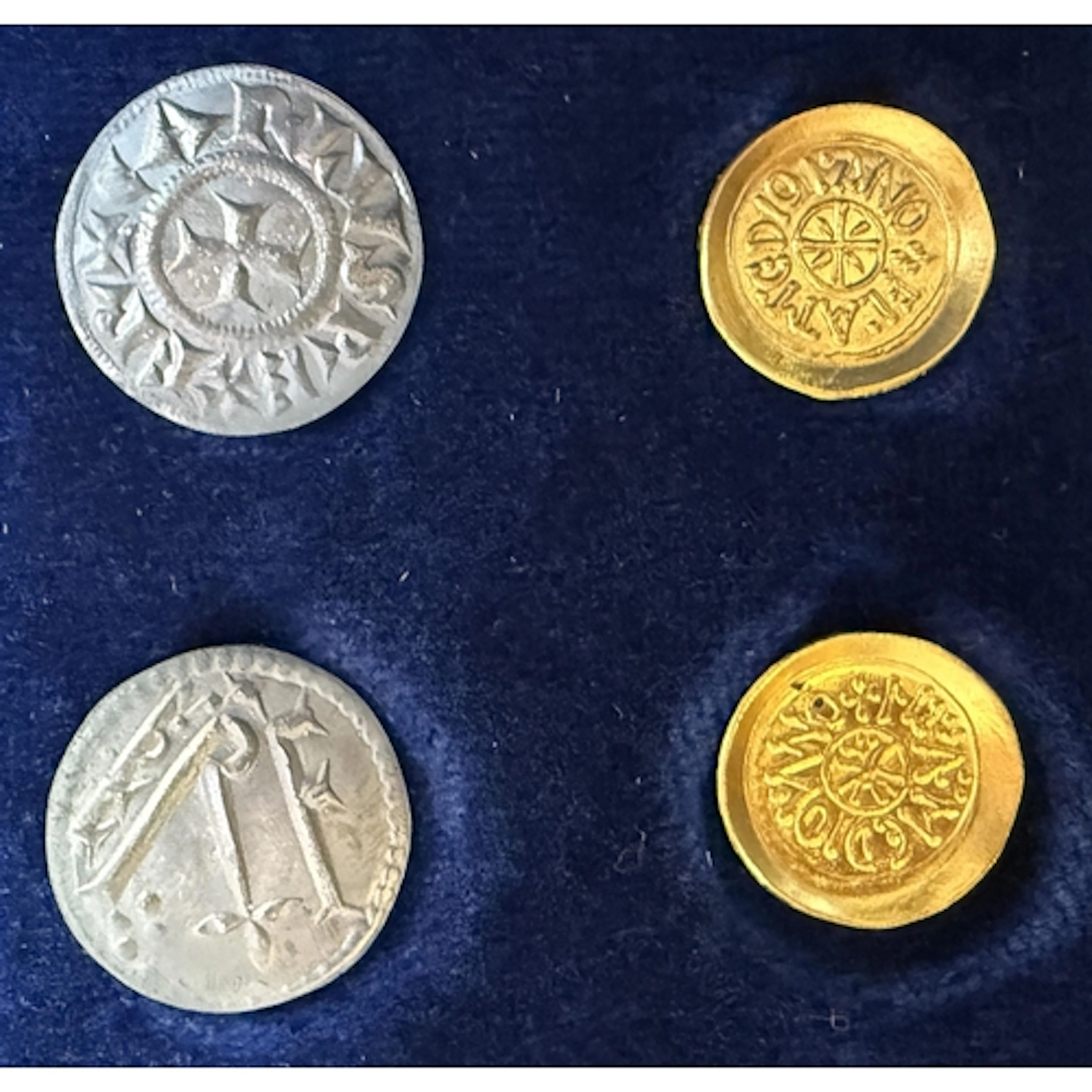 Italy 1972-73 Italian Commercial Bank four-coin reproduction...