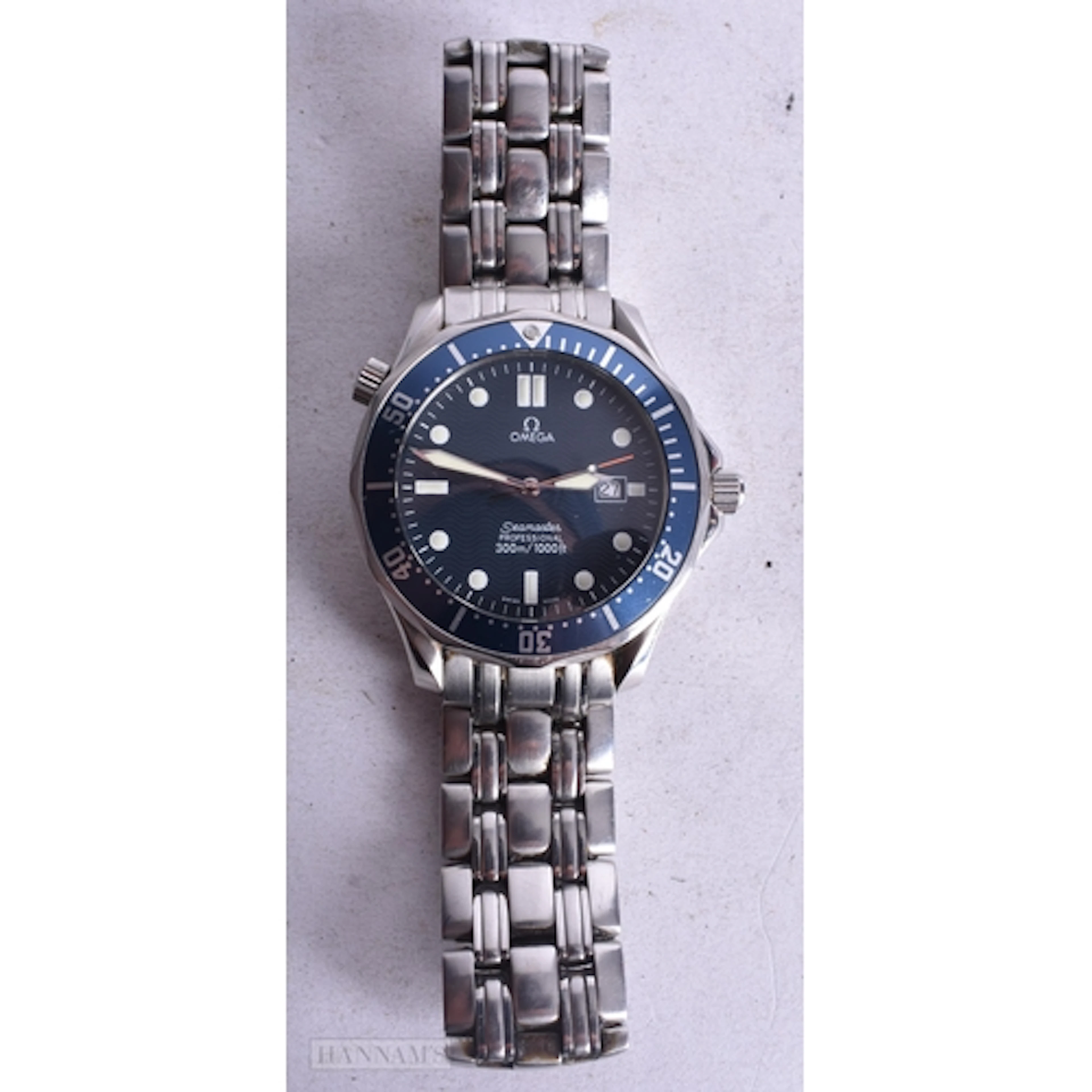 An Omega Seamaster Professional Divers Watch. 4.8cm incl cr...