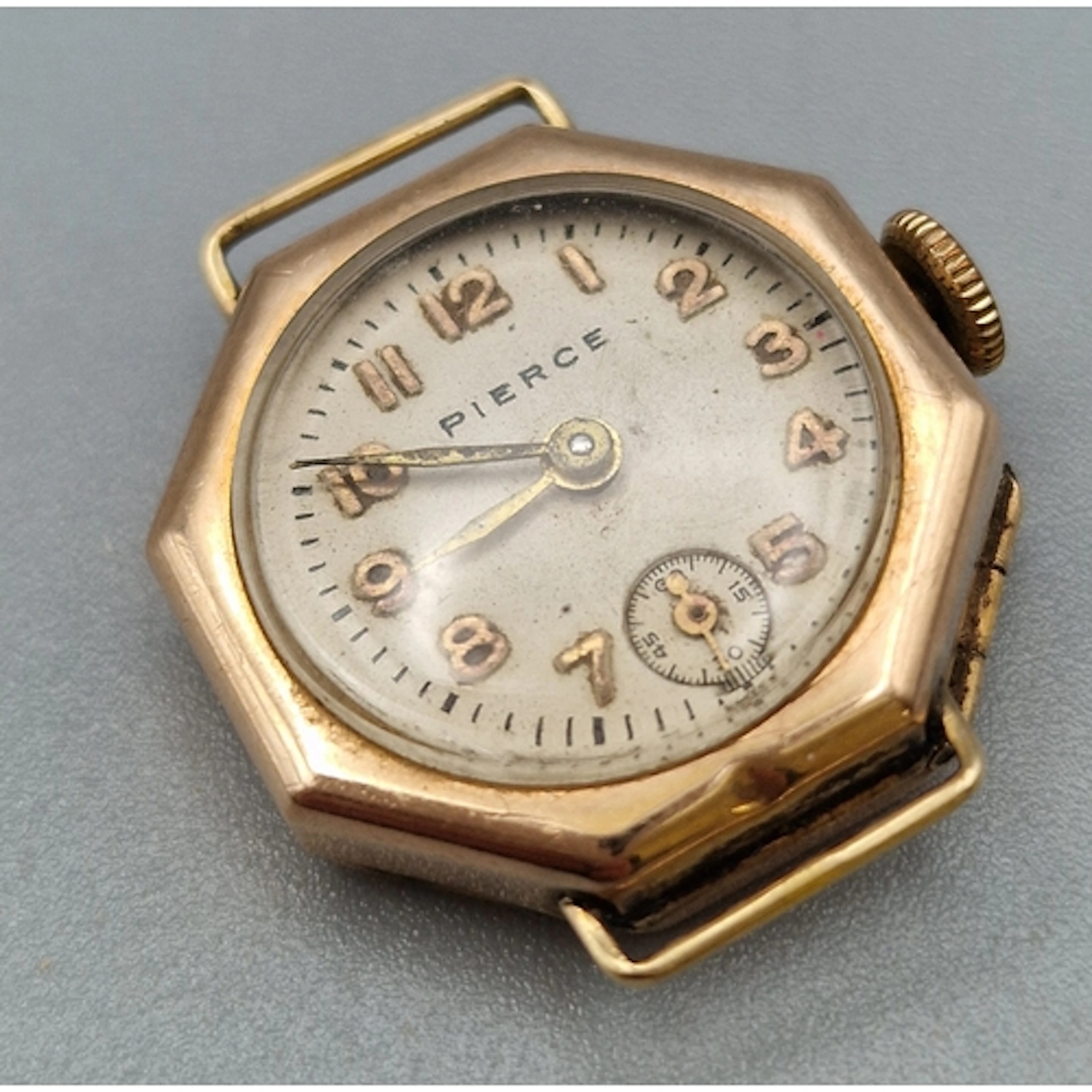 9ct gold Art Deco 'Pierce' lady's octagonal wristwatch. Face...