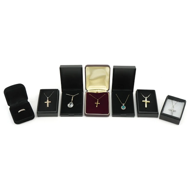 Silver and white metal jewellery including a silver diamond ...