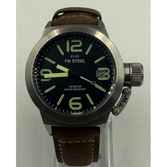 A TW Steel oversized gentlemans "Canteen" wristwatch. Black ...