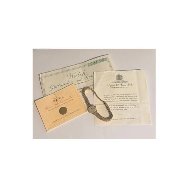 Omega. A lady’s vintage 9ct yellow gold cased wristwatch, th...