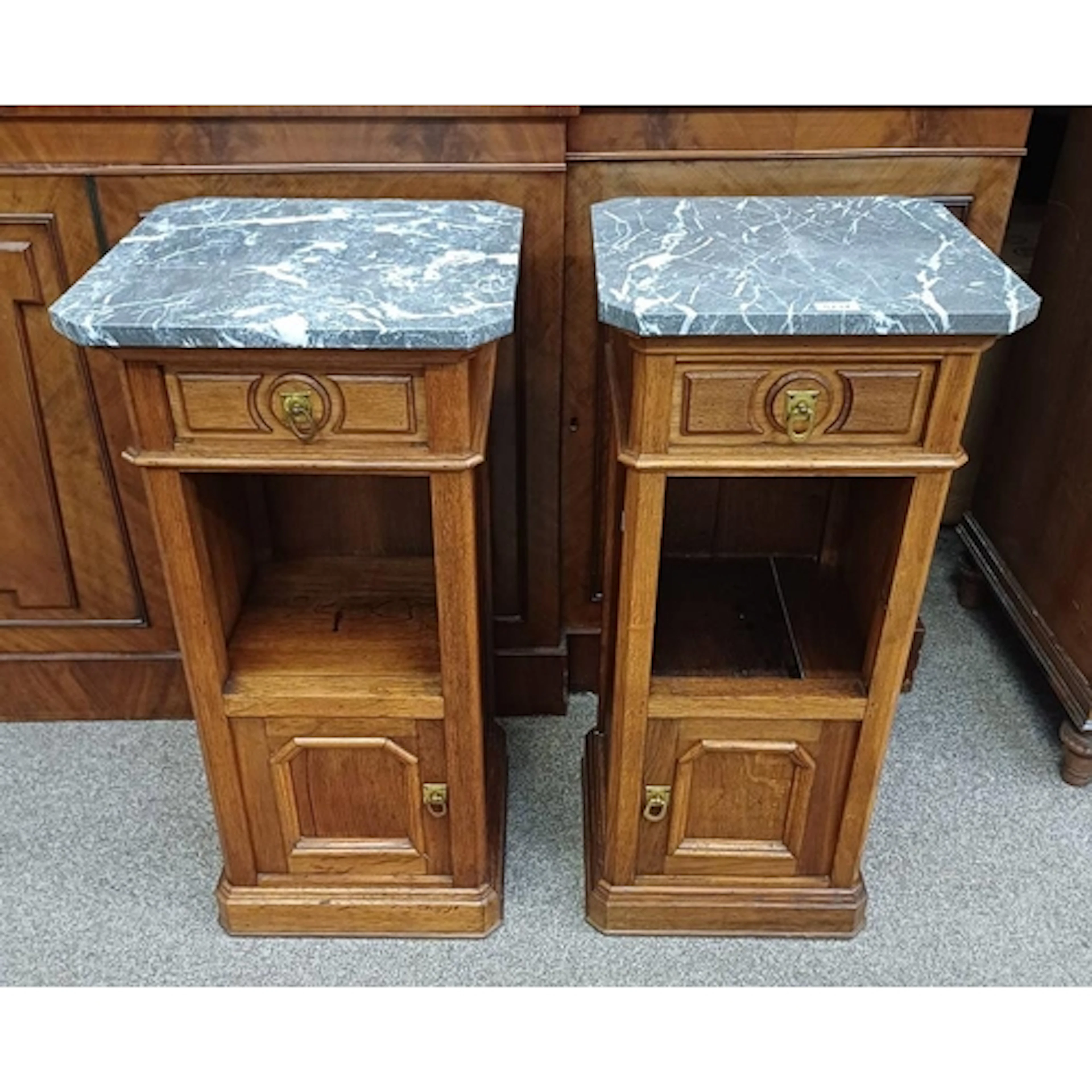 PAIR OF FRENCH MARBLE TOPPED OAK BEDSIDE TABLES WITH SINGLE ...