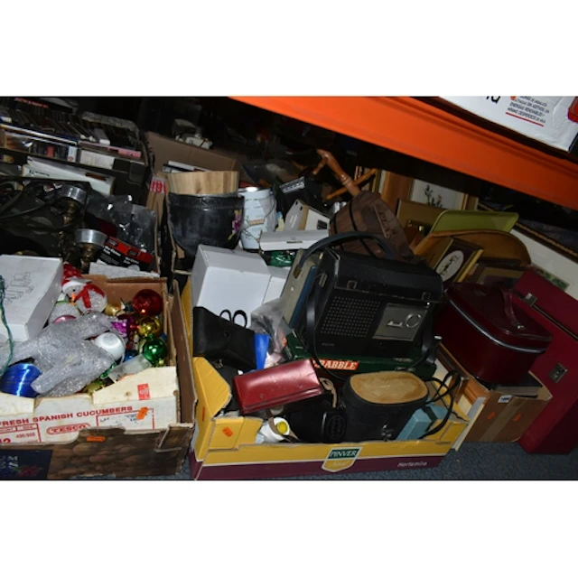 SIX BOXES AND LOOSE MISCELLANEOUS, to include a quantity of ...