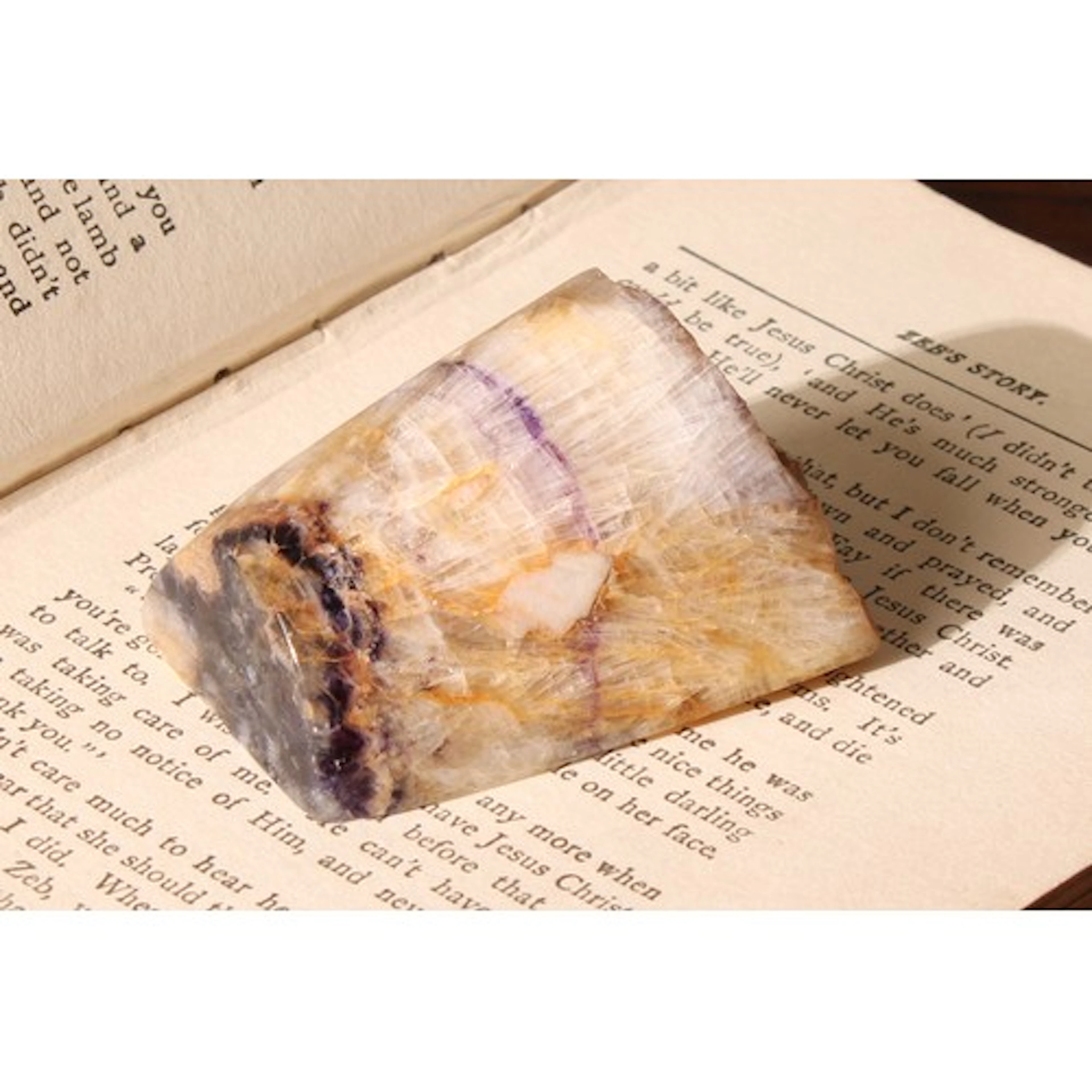 Natural History - a Blue John specimen, Winnats One Vein, 6....
