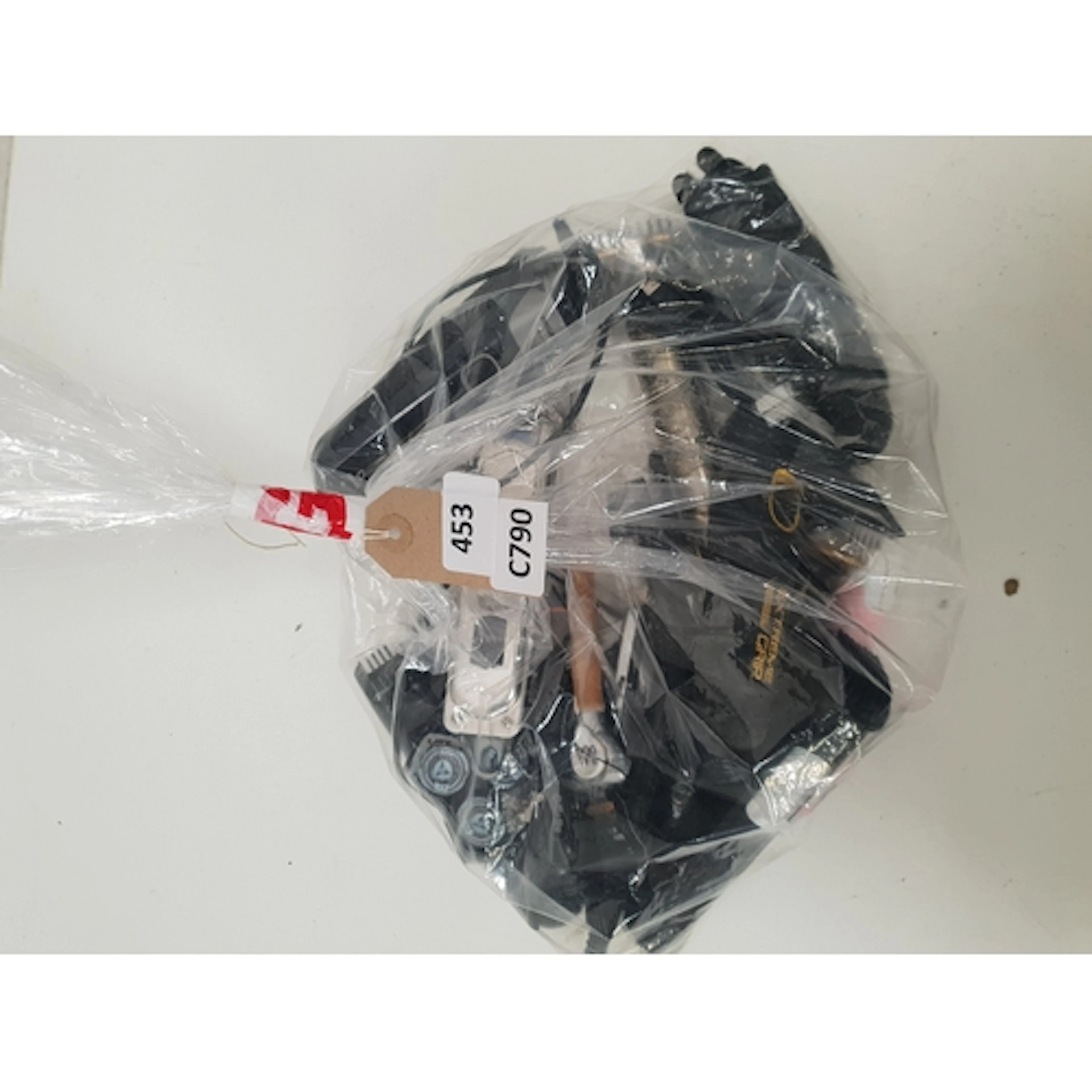 ONE BAG OF ELECTRIC TRIMMERS