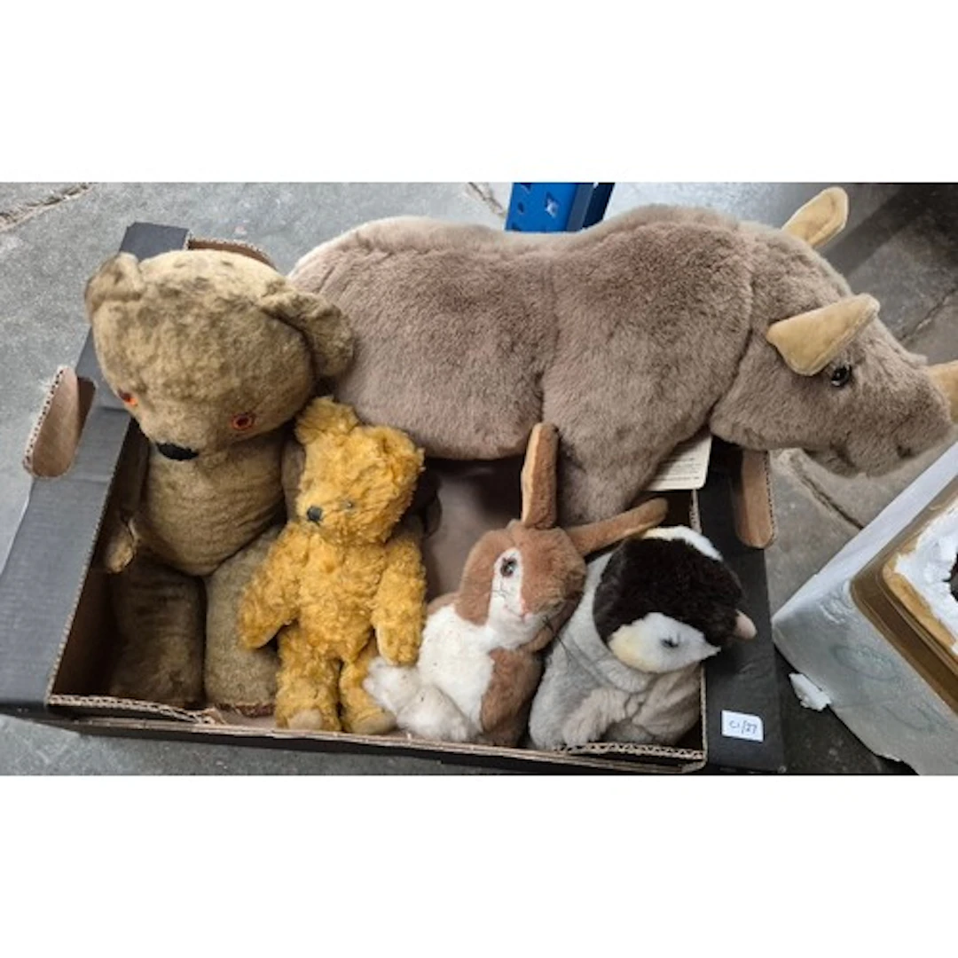 2 old teddy bears, a Steiff rabbit and penguin, and a Merryt...