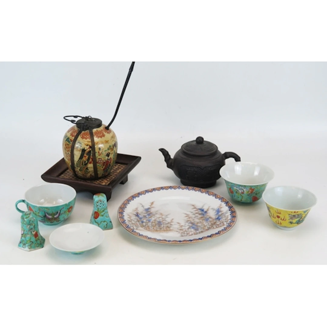 Assorted Chinese ceramics including Yixing teapot, porcelain...