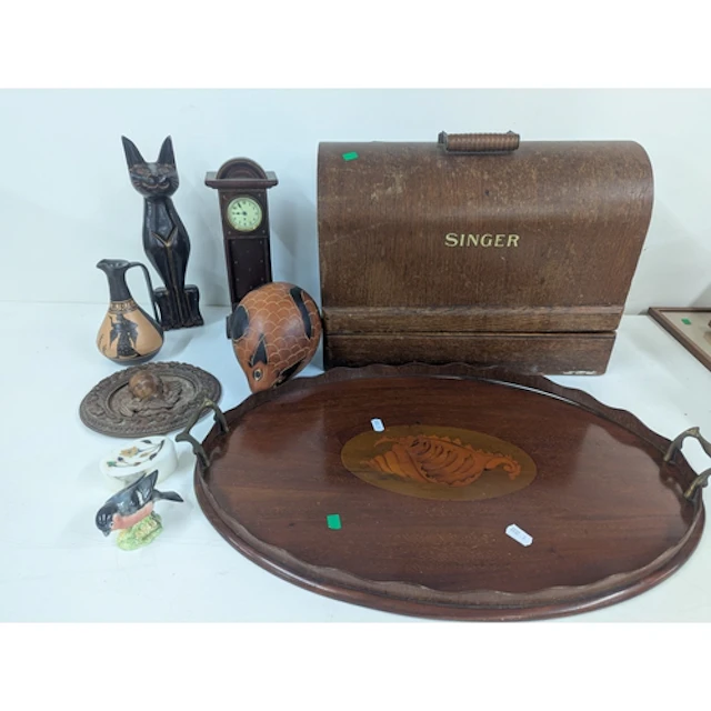 A mixed lot of collectables to include a miniature grandfath...