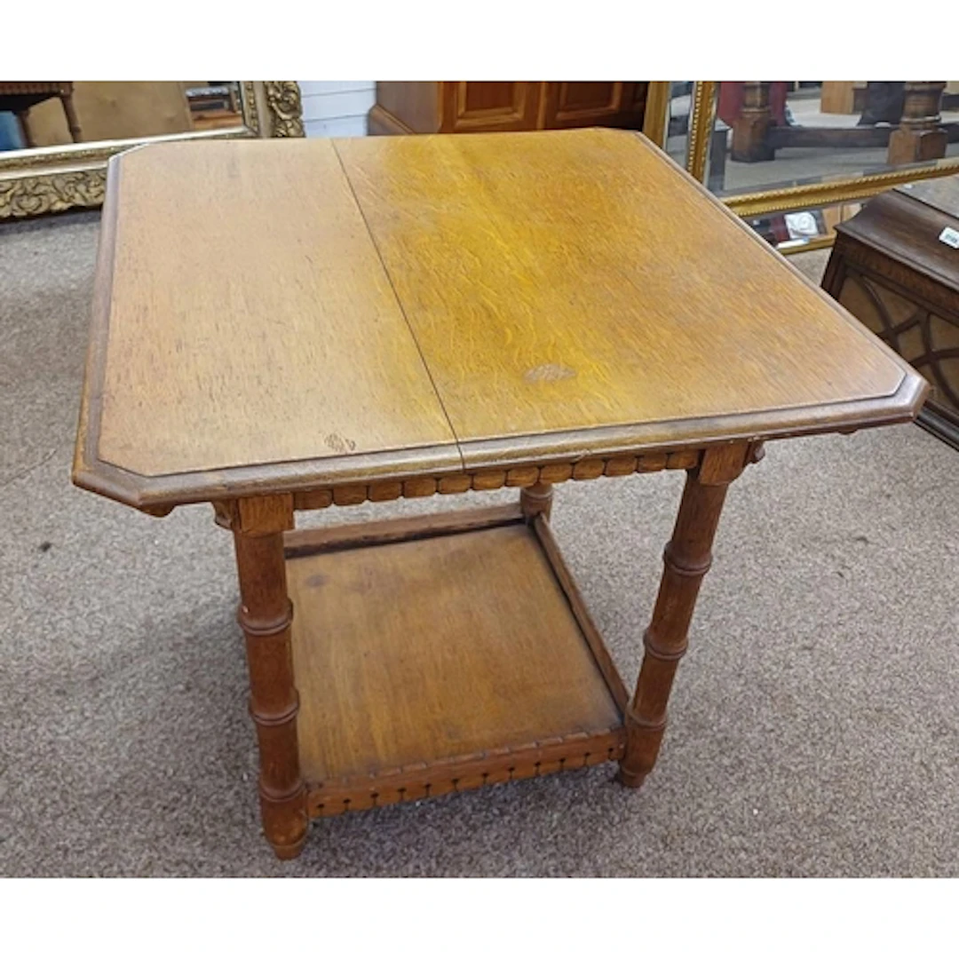 LATE 19TH CENTURY OR EARLY 20TH CENTURY OAK OCCASIONAL TABLE...