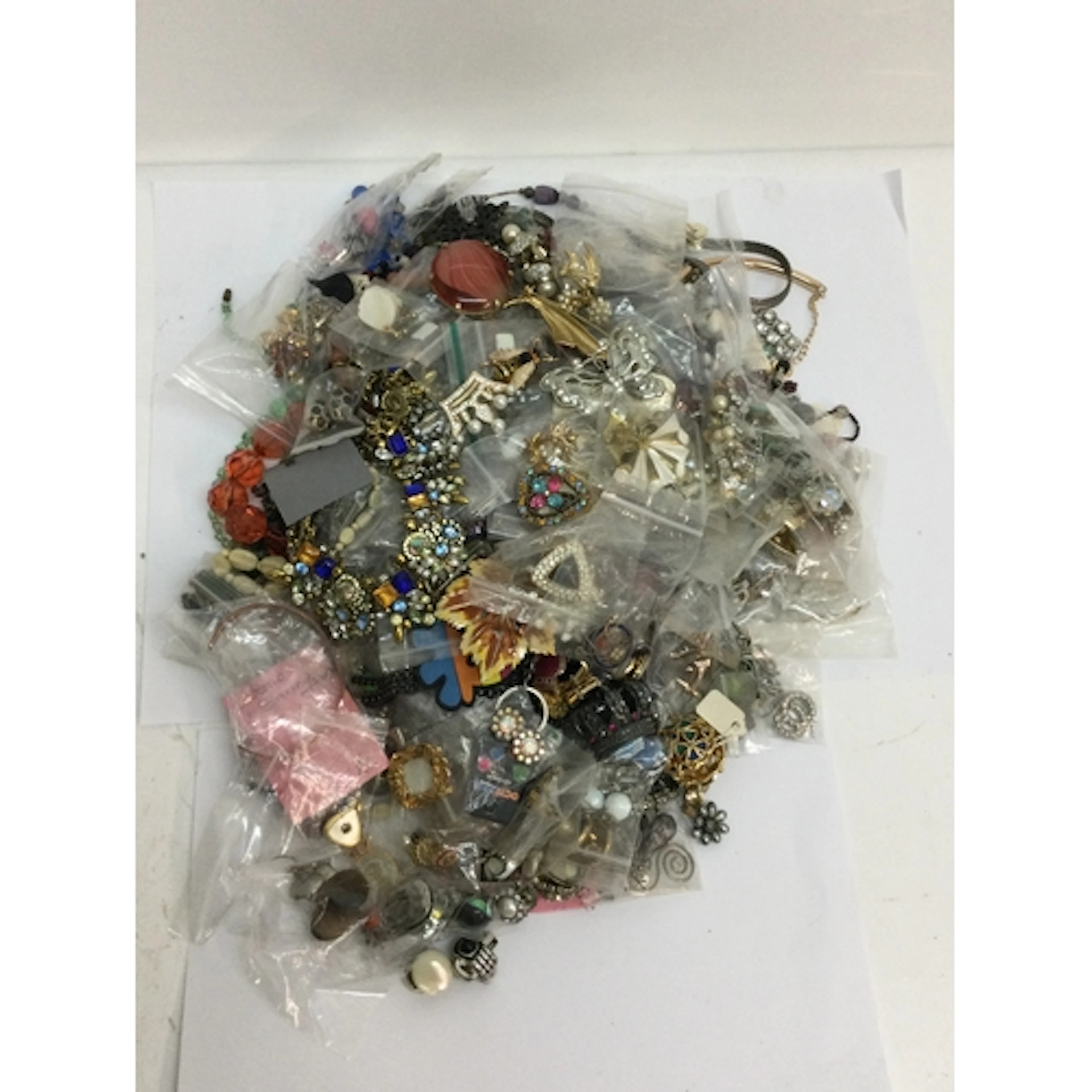 Another quantity of mixed vintage costume and modern dress j...