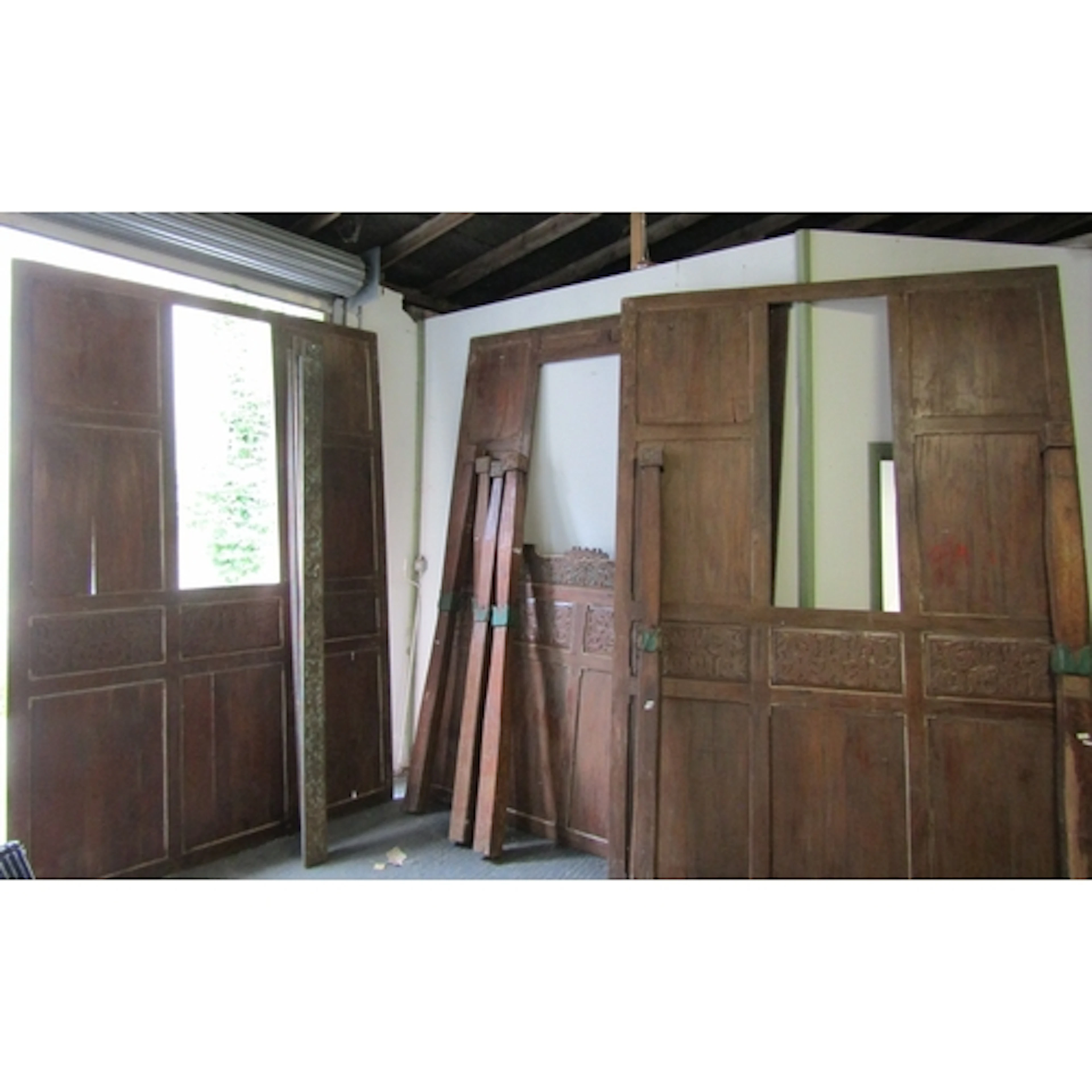 Eastern Carved Hardwood Wall Panels with Side Pillars Attrac...