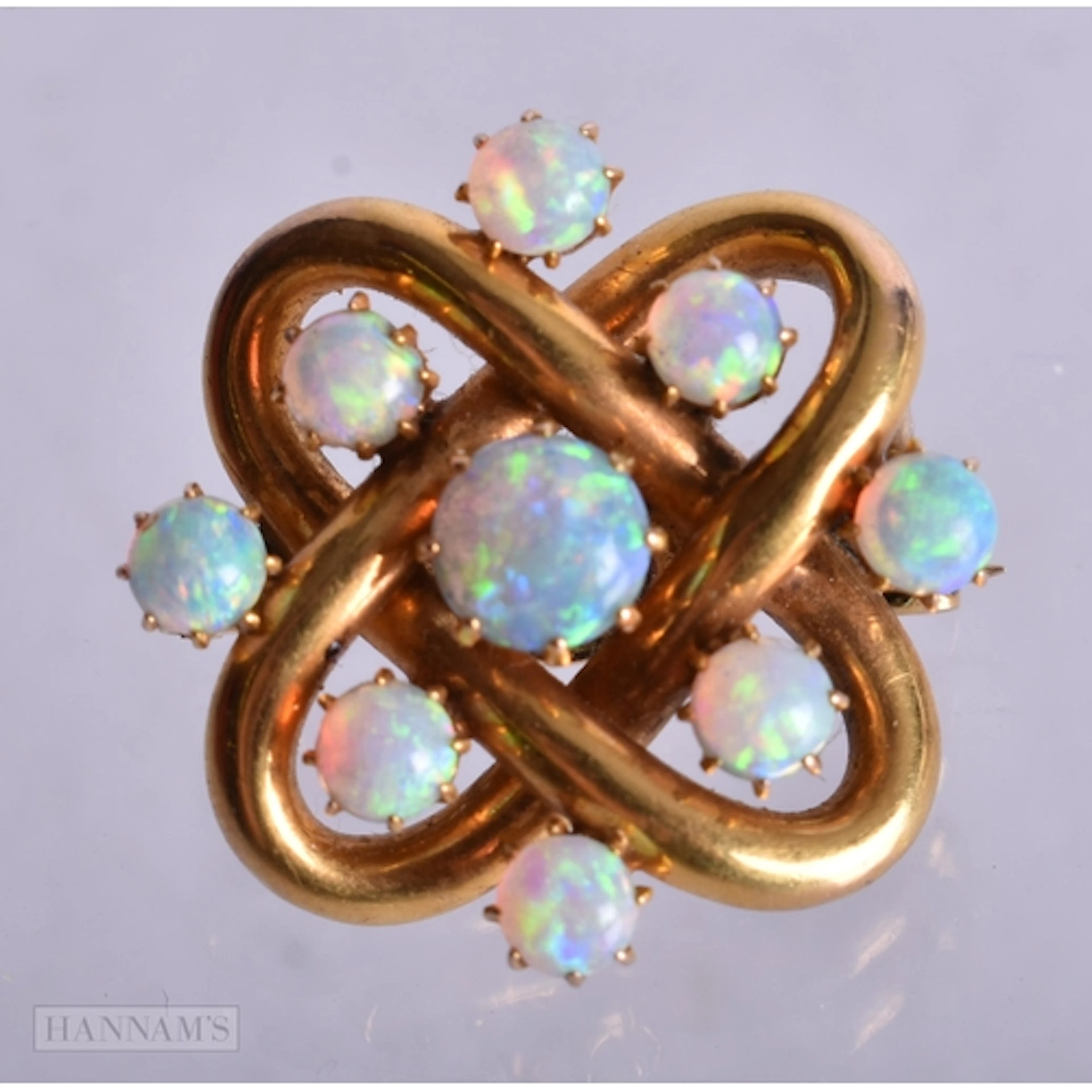 9ct gold antique opal brooch (4.1g). 2.25 cm x 2.25 cm.