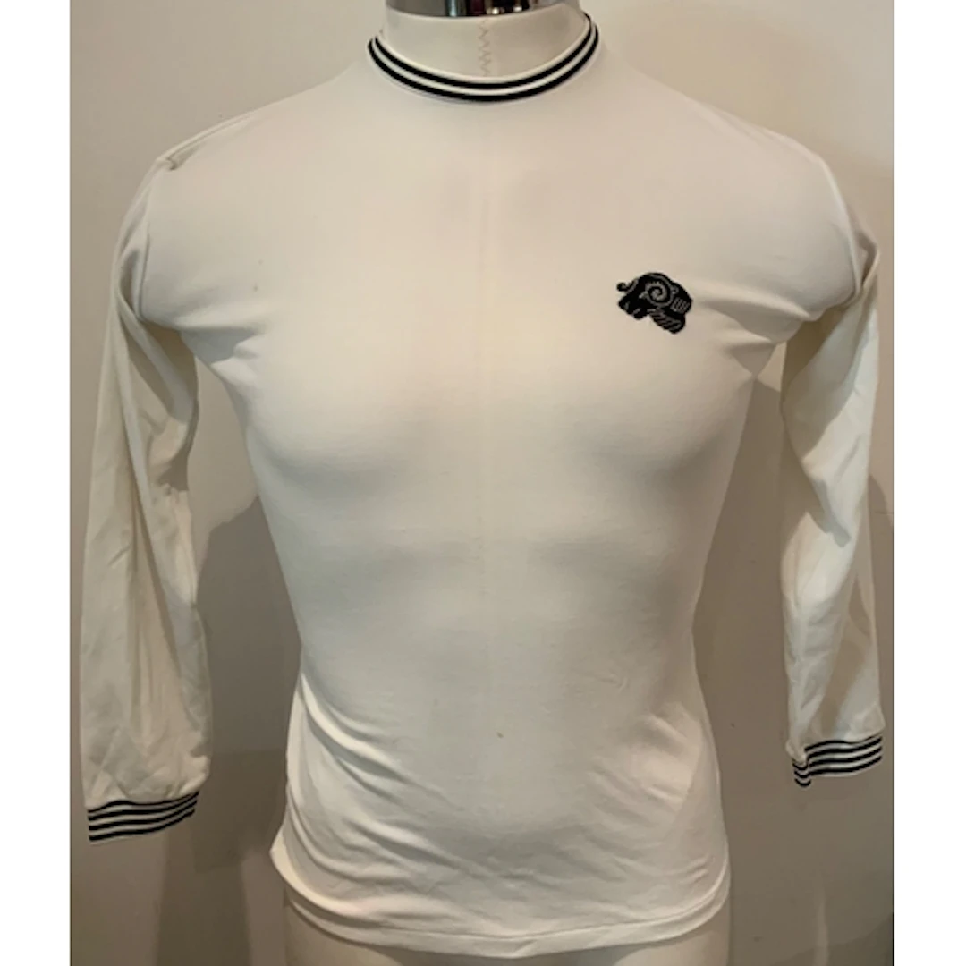 Derby County 1968 - 1971 Football Shirt: Original shirt arou...