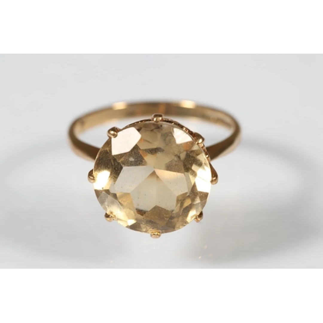 9ct gold faceted Cairngorm citrine dress ring, size L, 3g gr...