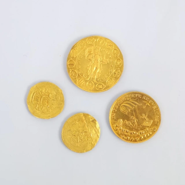 An early 20th century Hungarian 'St George' medal, undated, ...