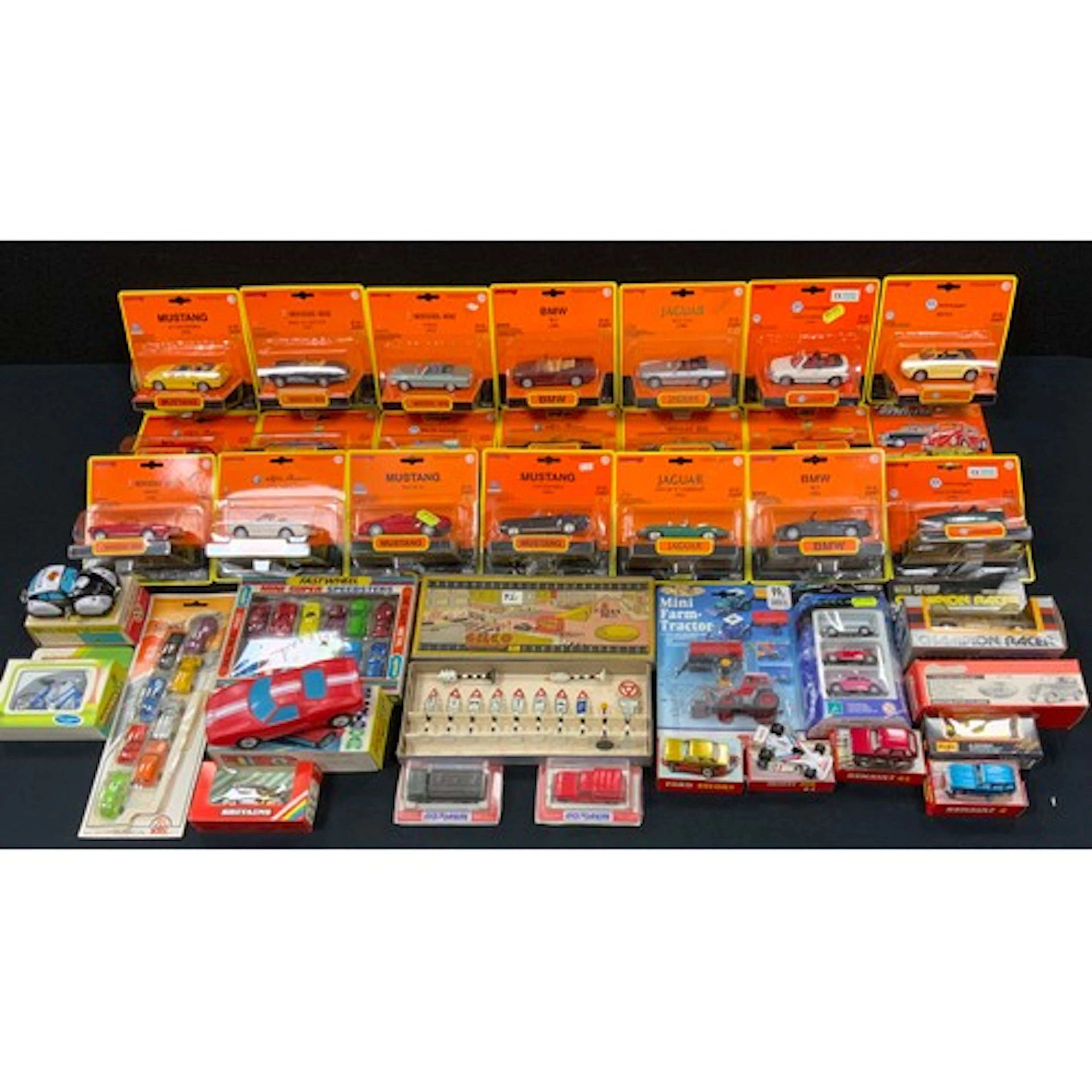 A Somerville Ford E93A Popular 1:43 scale metal kit, No 103K...