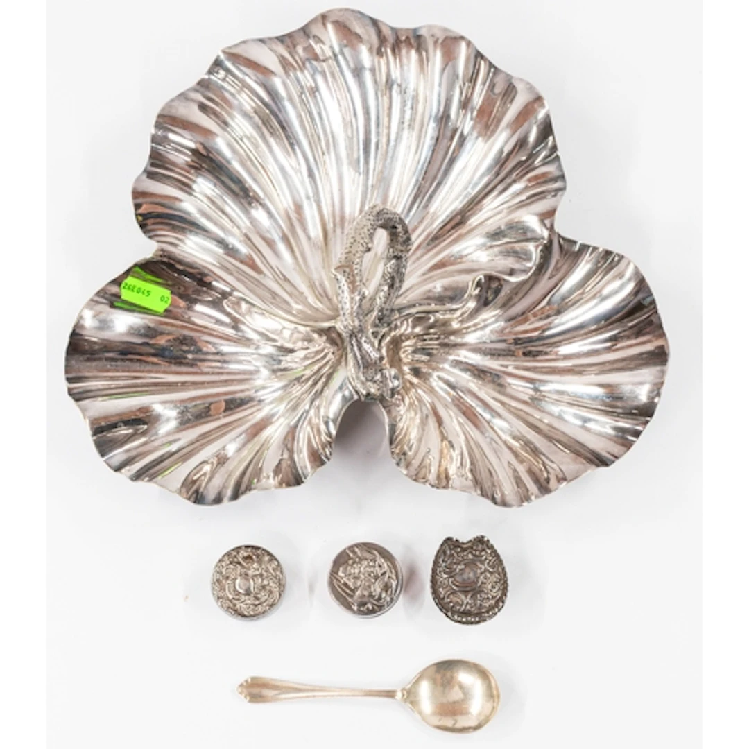 Silver & Plate: three silver patch boxes, various dates ...