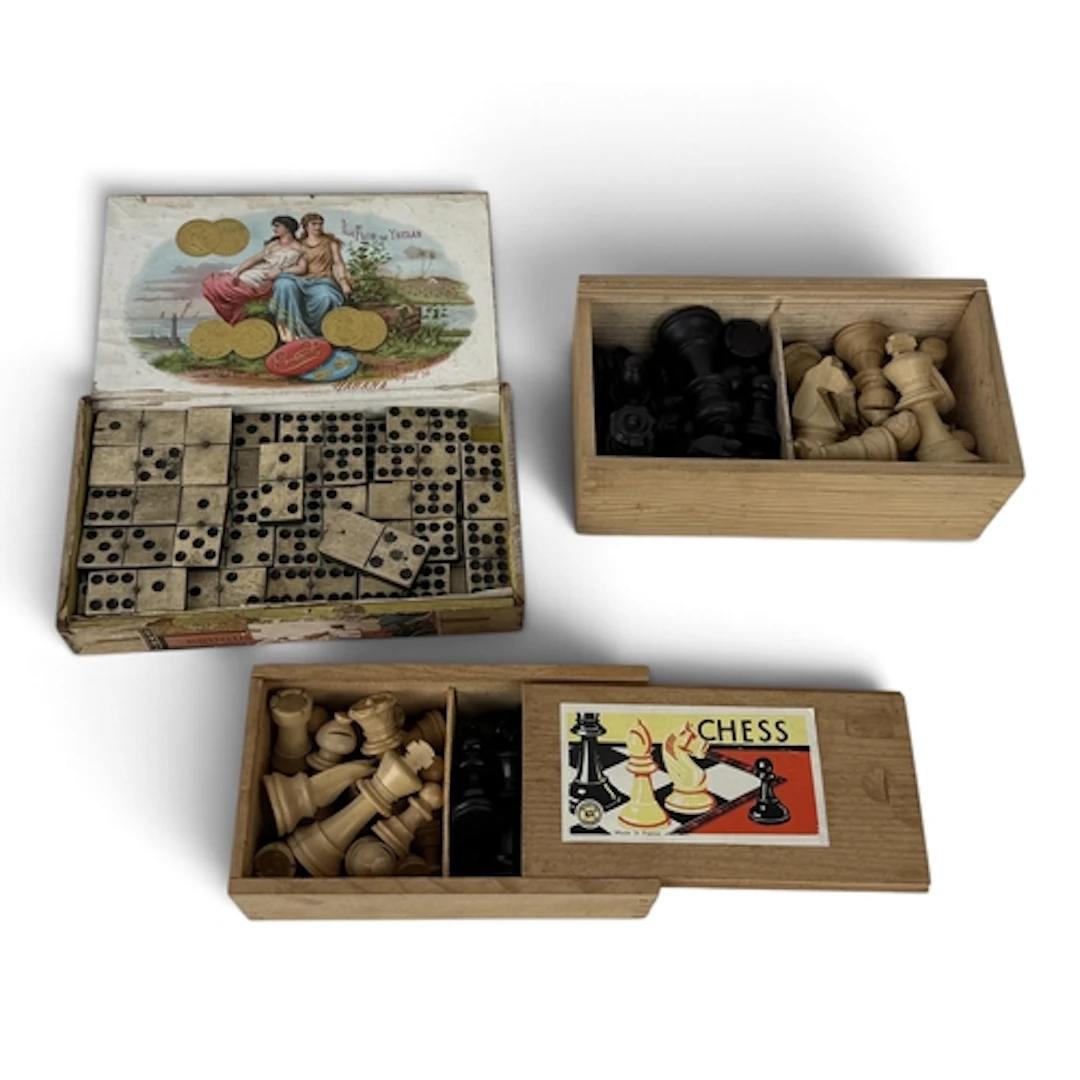A BOXED BONE '9'S' DOMINO SET, TOGETHER WITH TWO BOXED CHESS...